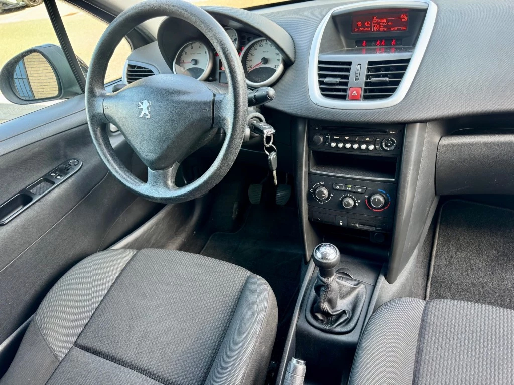 Hoofdafbeelding Peugeot 207