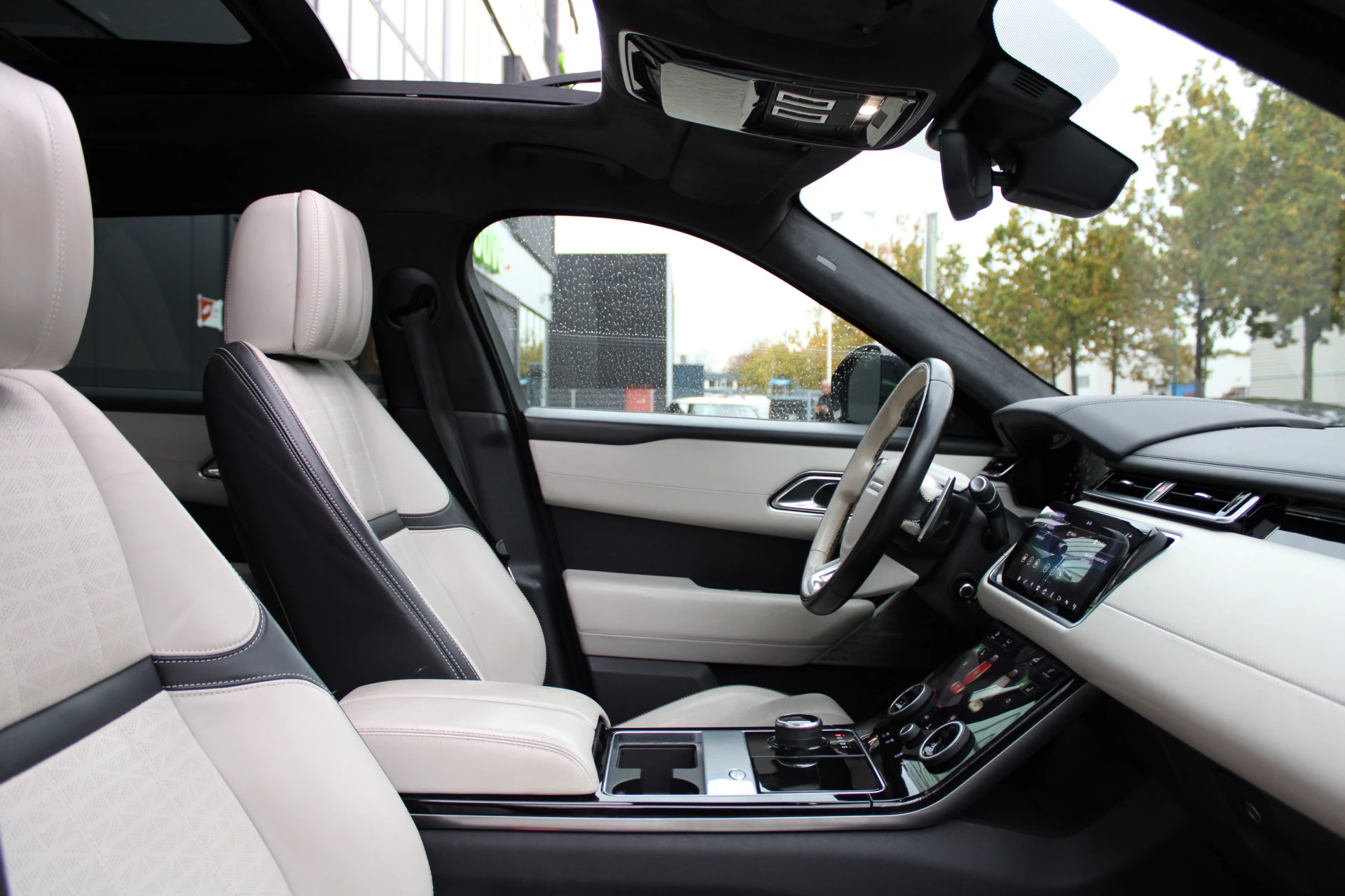 Hoofdafbeelding Land Rover Range Rover Velar