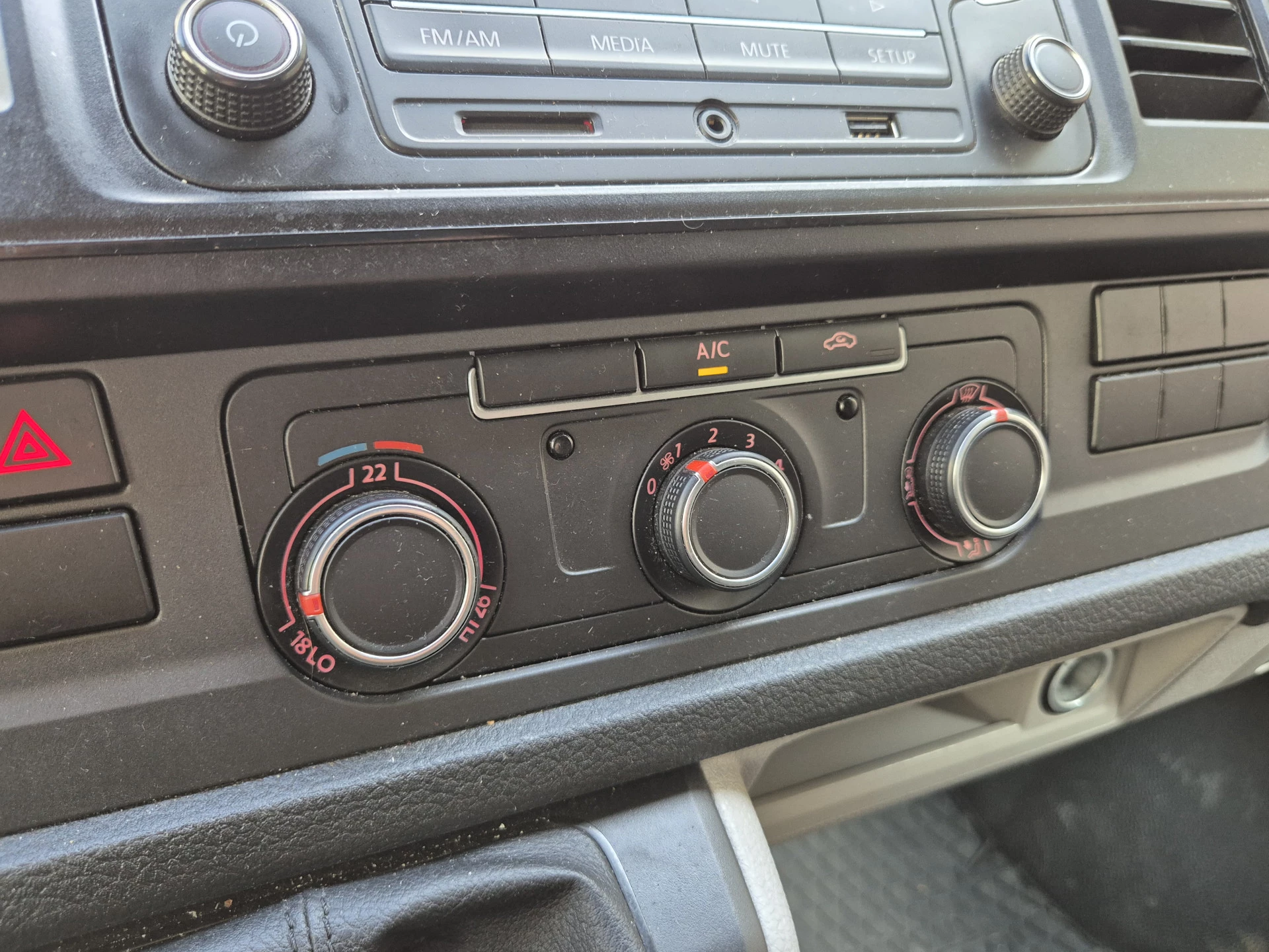 Hoofdafbeelding Volkswagen Transporter