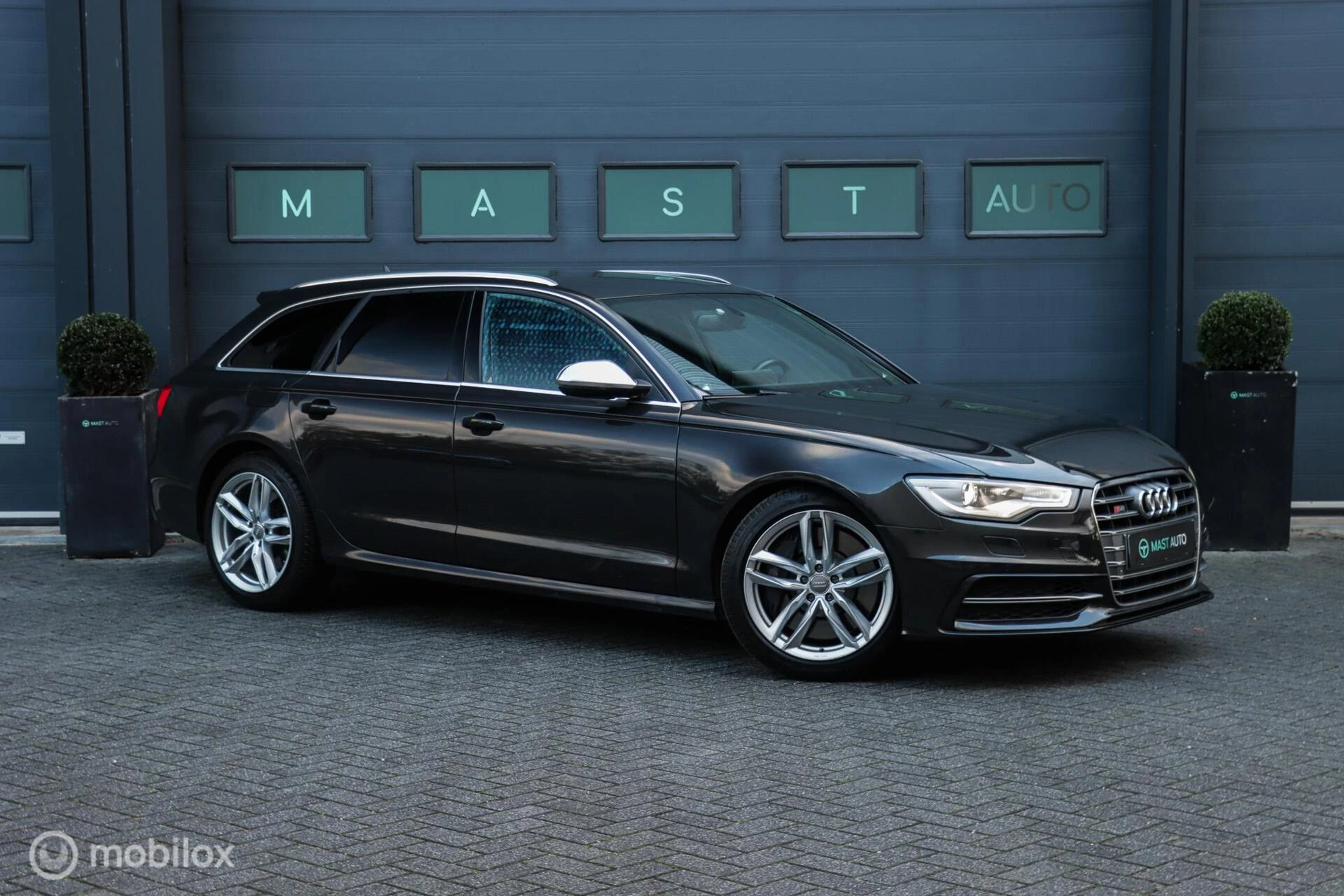 Hoofdafbeelding Audi S6