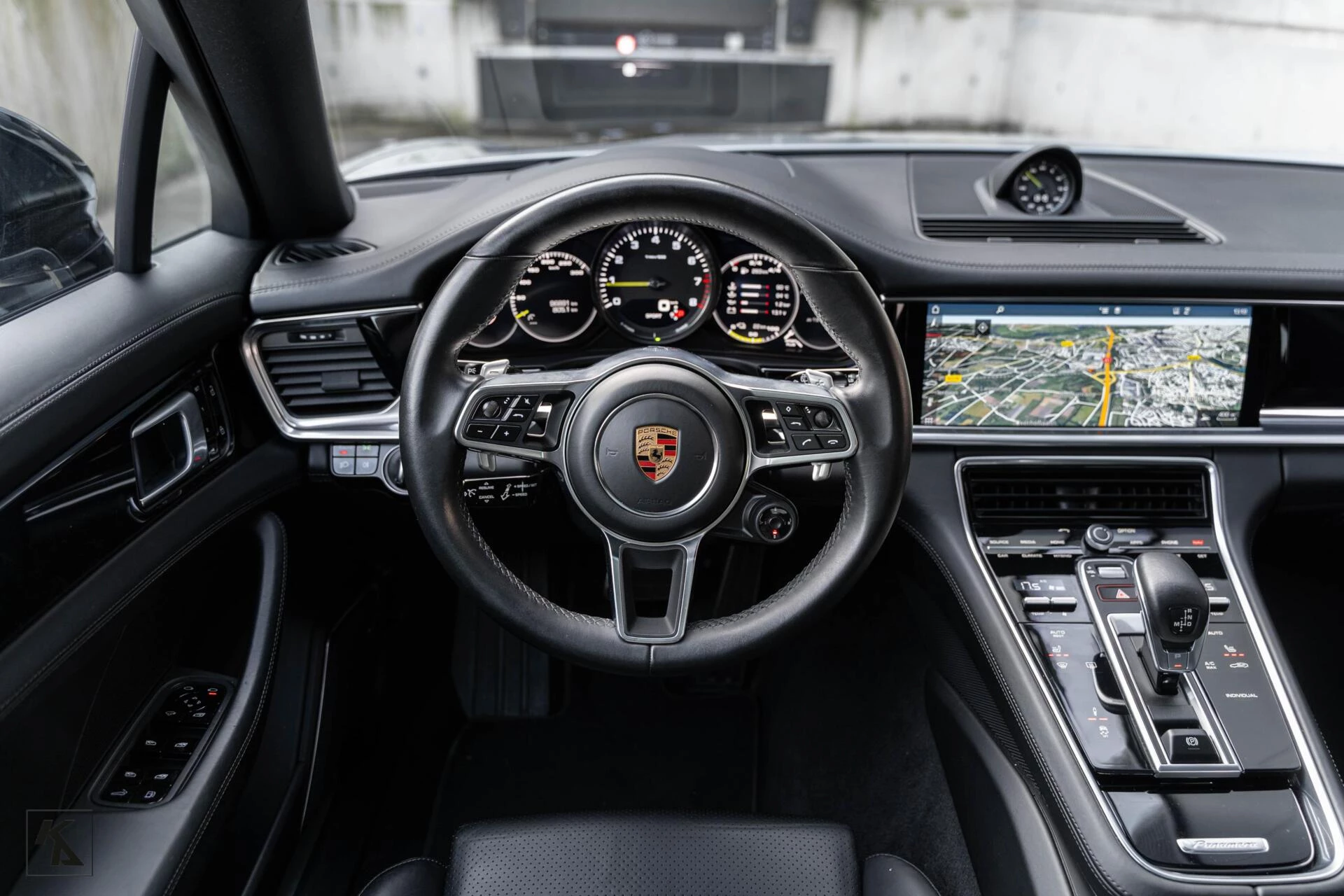 Hoofdafbeelding Porsche Panamera