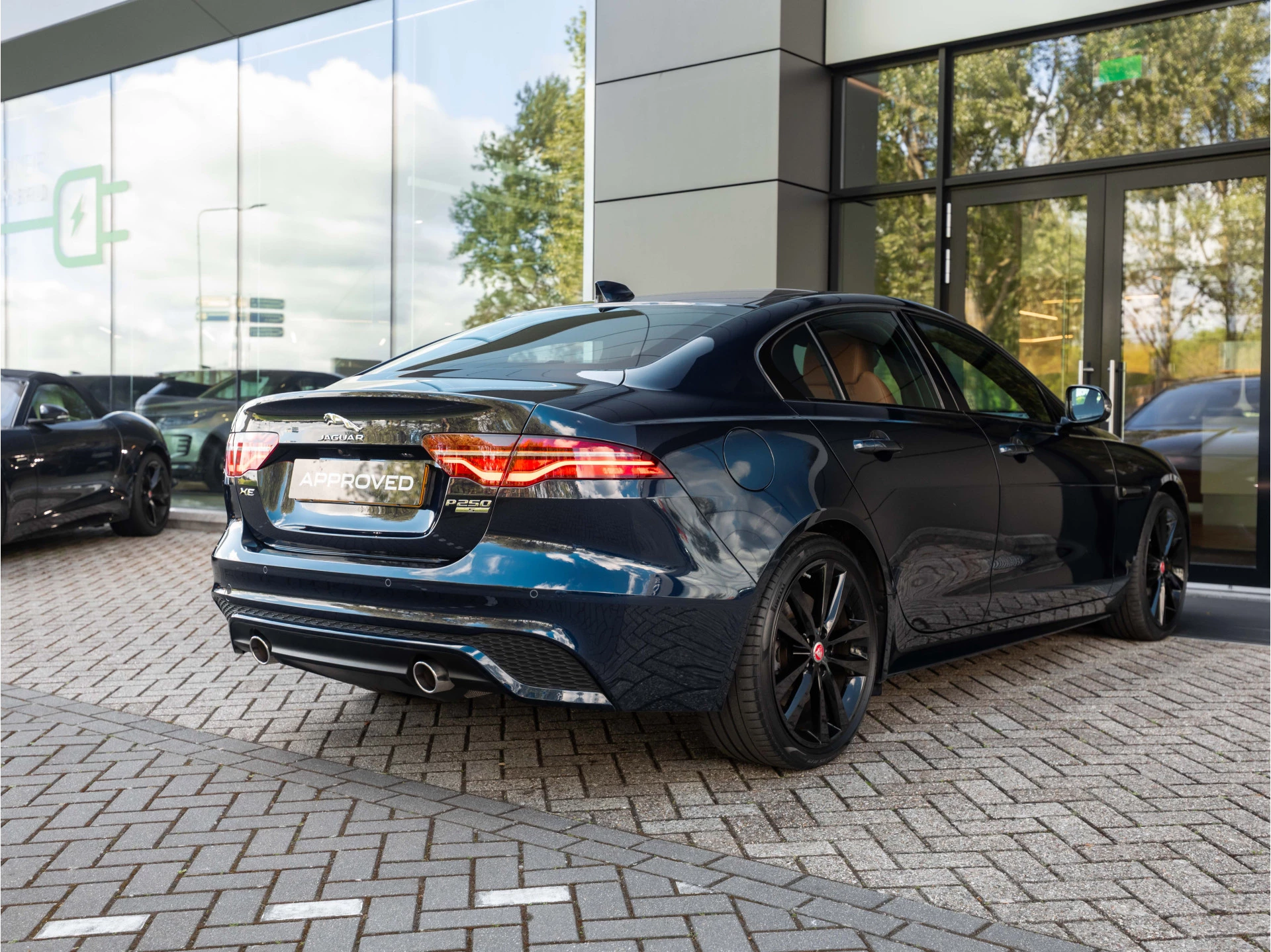 Hoofdafbeelding Jaguar XE