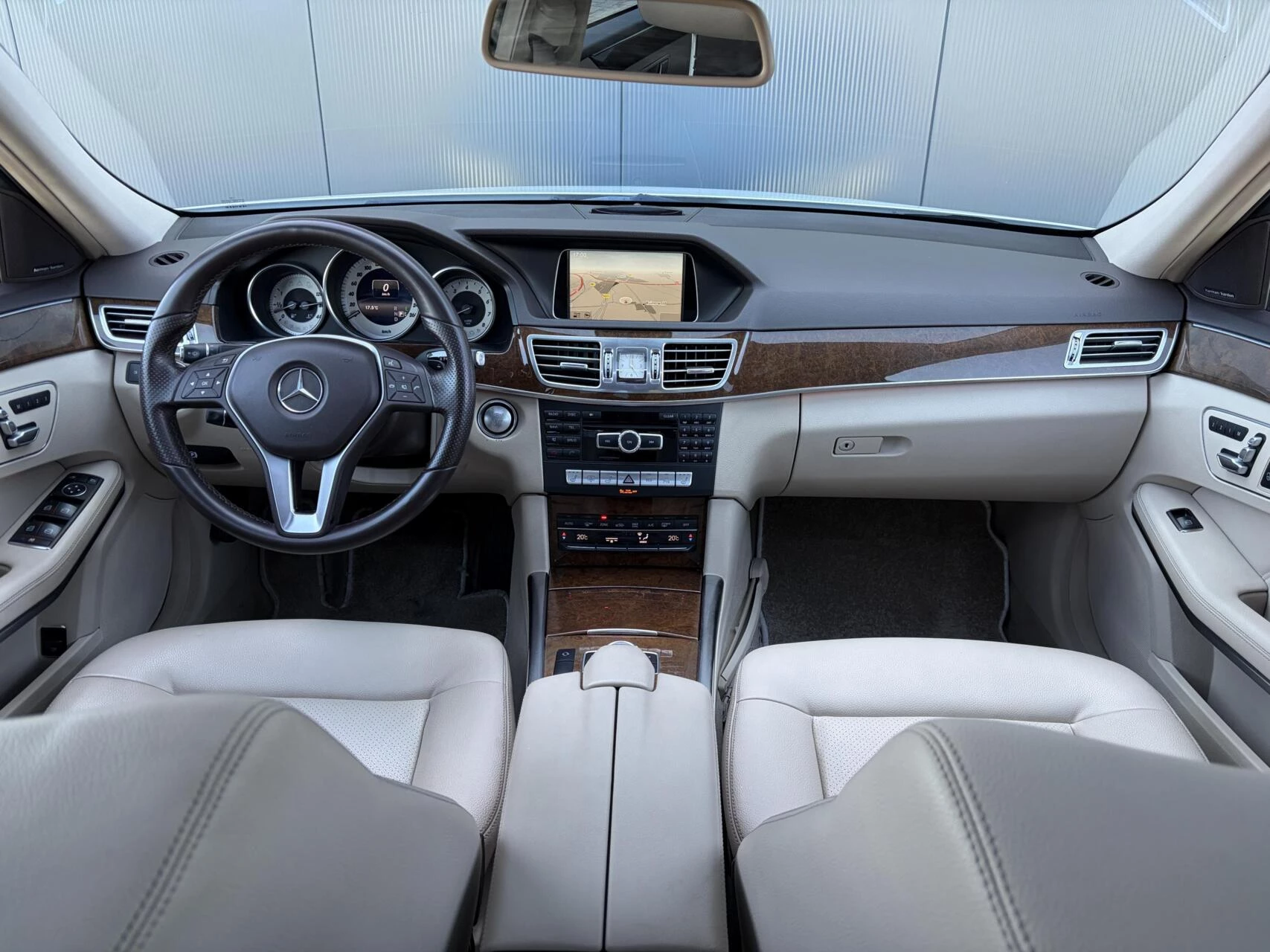Hoofdafbeelding Mercedes-Benz E-Klasse