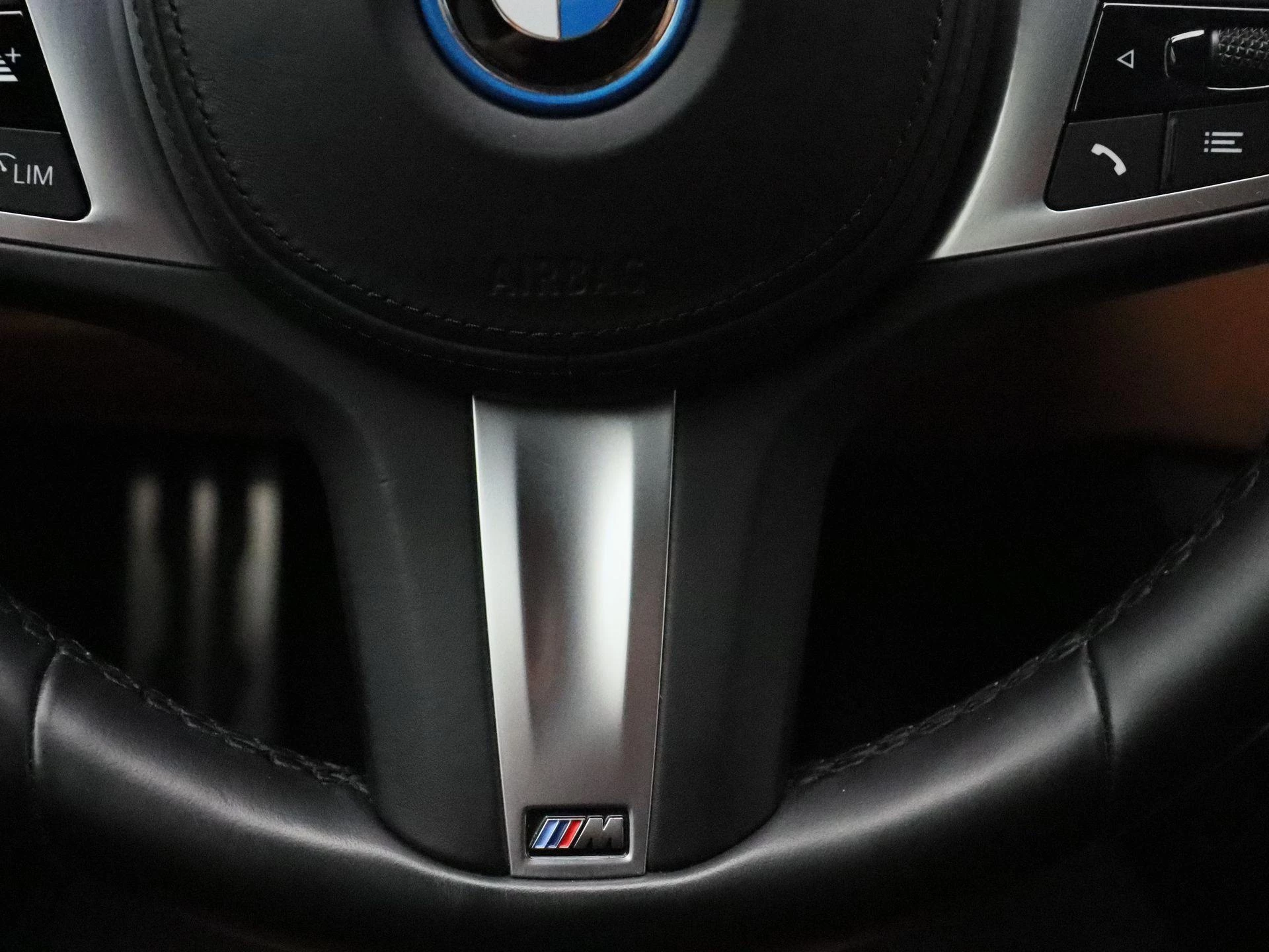 Hoofdafbeelding BMW i4