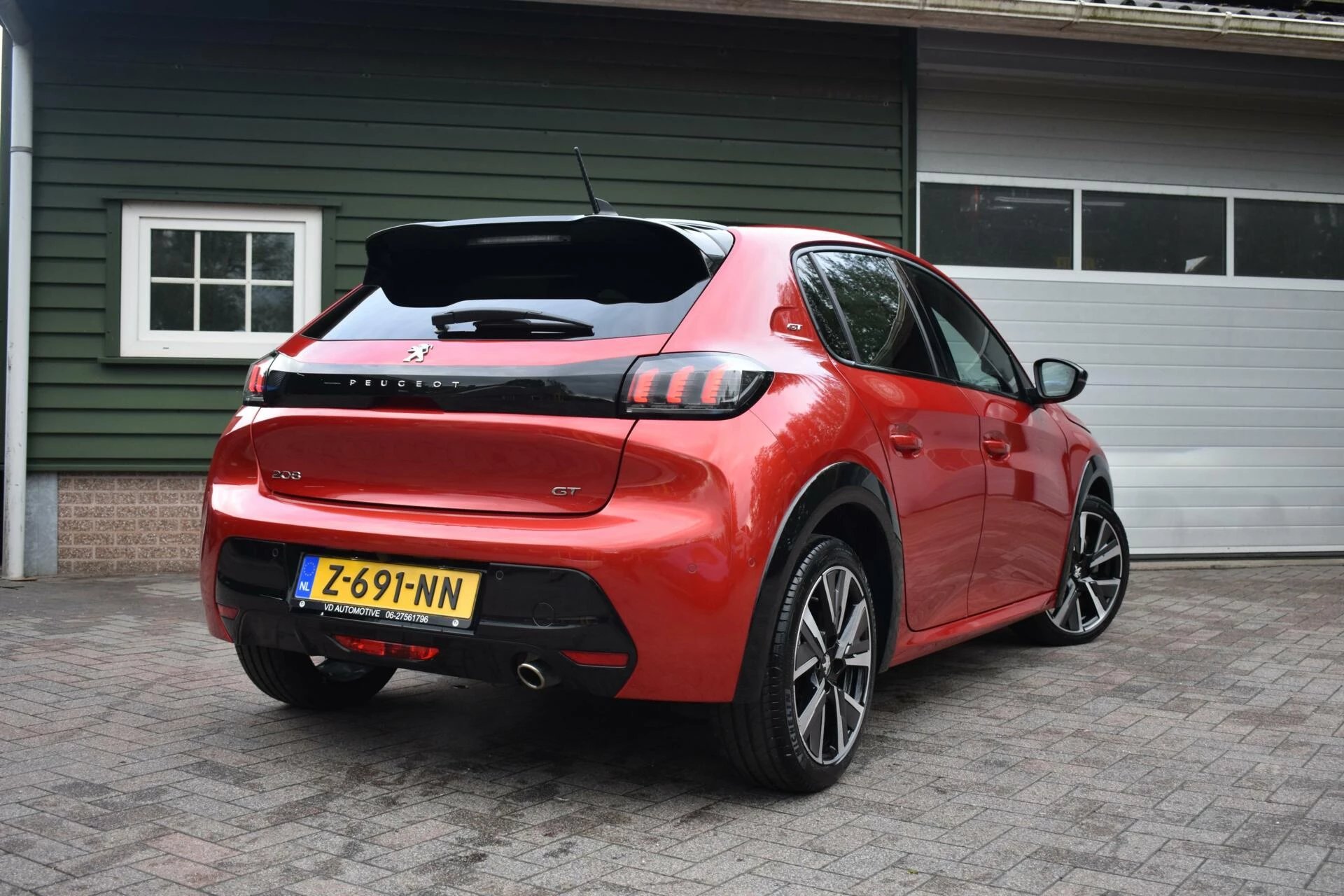 Hoofdafbeelding Peugeot 208