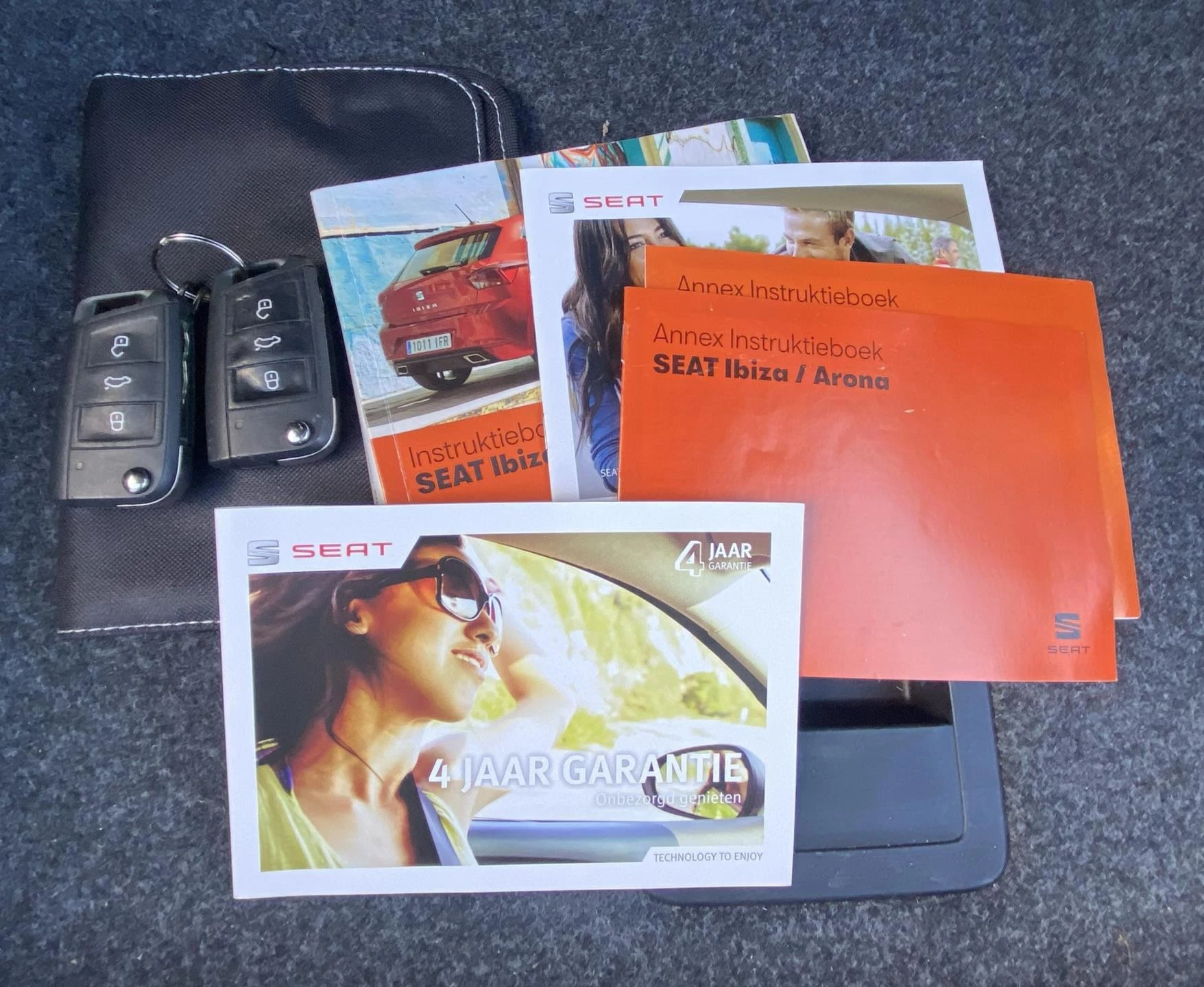 Hoofdafbeelding SEAT Ibiza