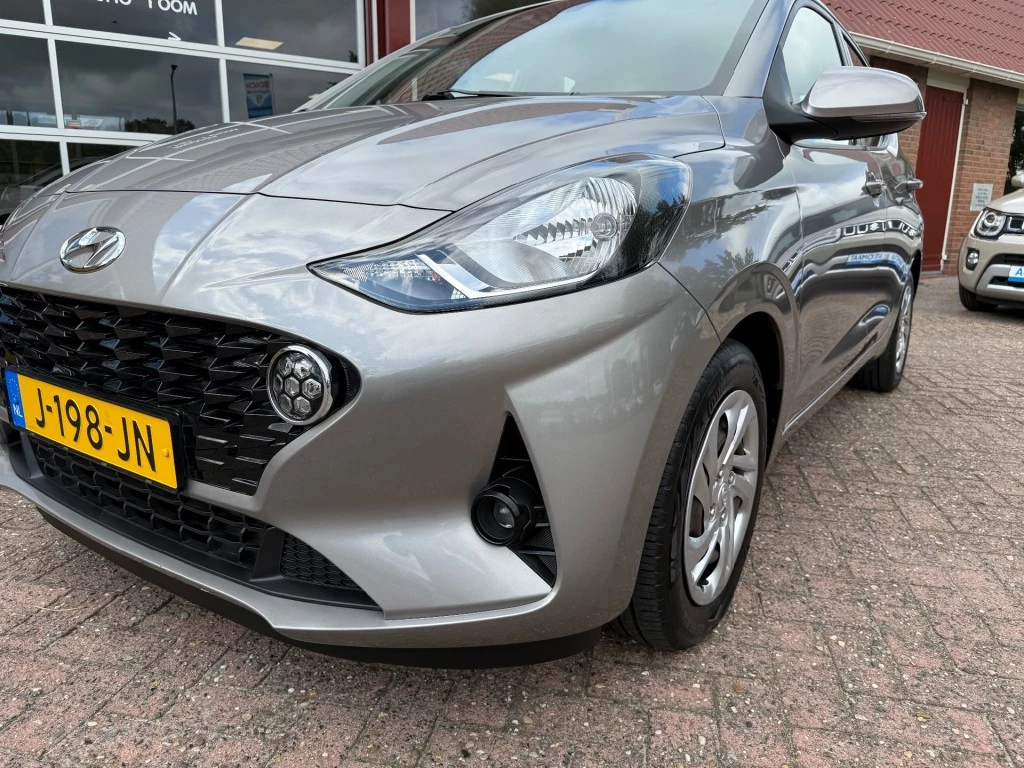 Hoofdafbeelding Hyundai i10