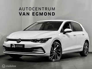 Hoofdafbeelding Volkswagen Golf Volkswagen Golf 1.5 eTSI DSG Life Business| CARPLAY | CRUISE