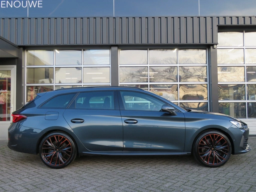 Hoofdafbeelding CUPRA Leon Sportstourer