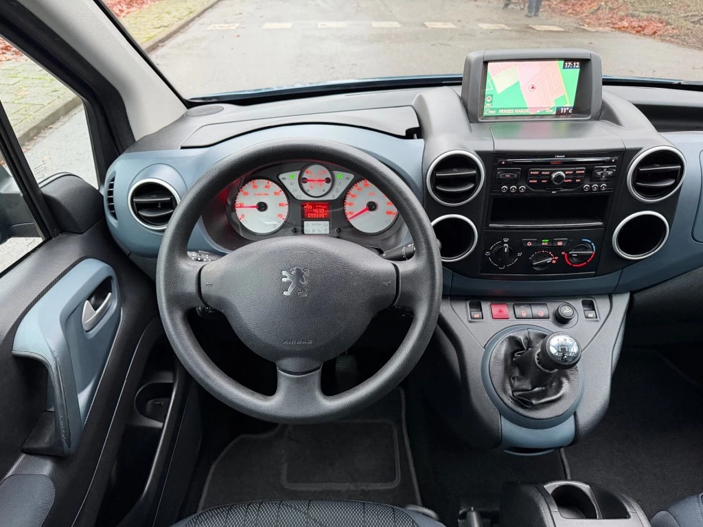 Hoofdafbeelding Peugeot Partner