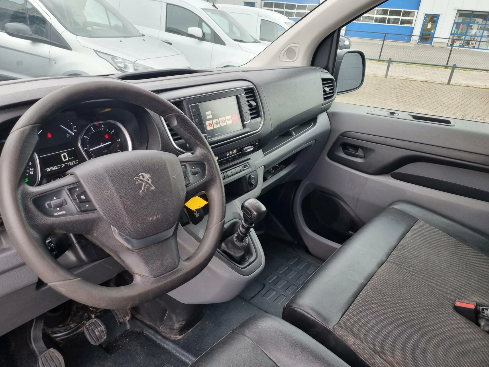 Hoofdafbeelding Peugeot Expert