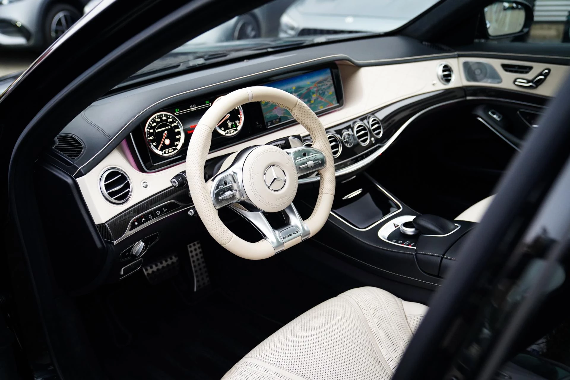 Hoofdafbeelding Mercedes-Benz S-Klasse