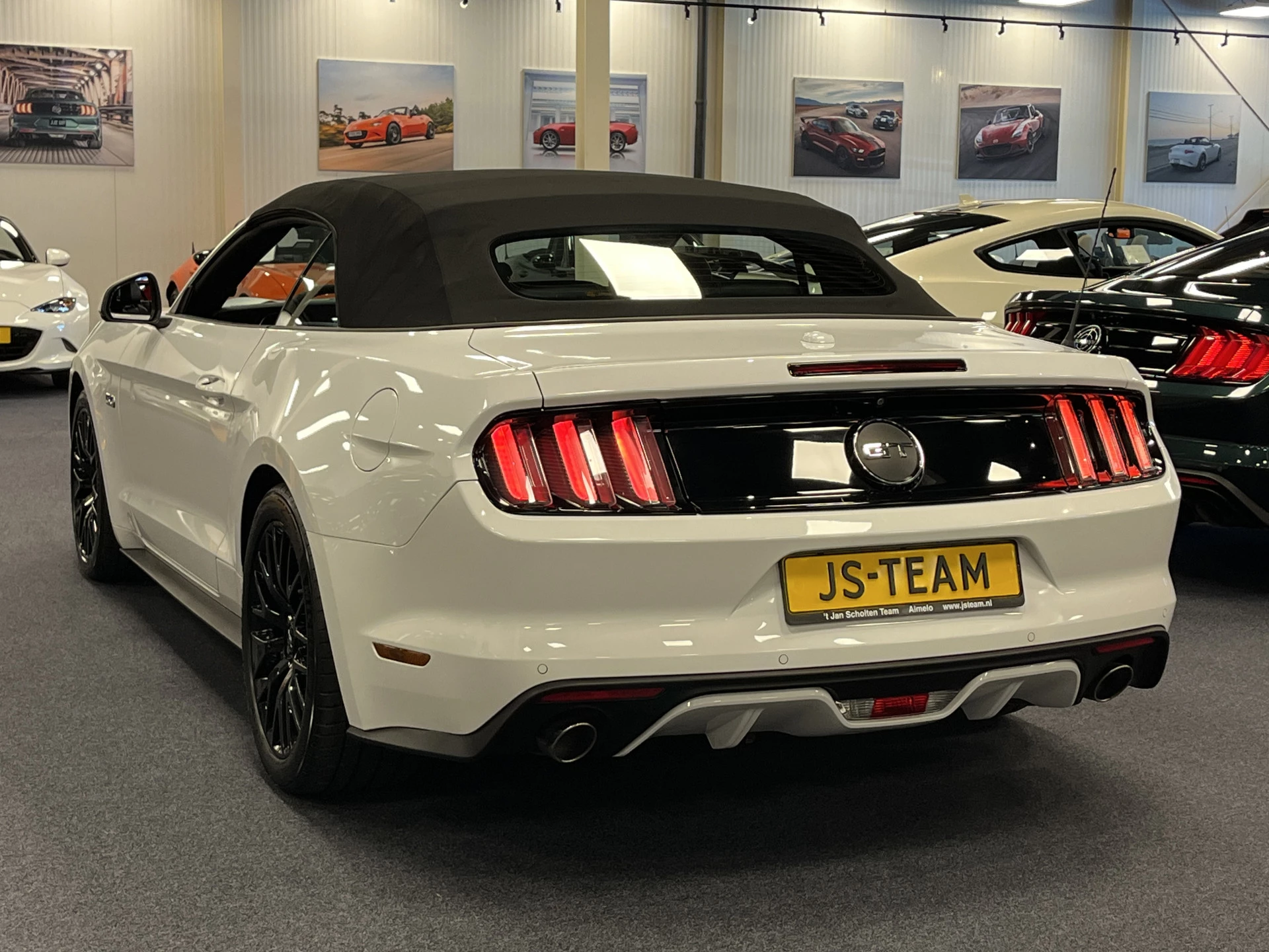 Hoofdafbeelding Ford Mustang