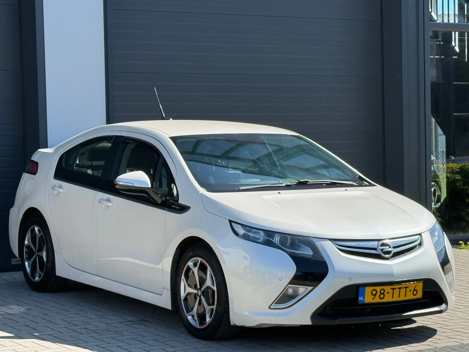 Hoofdafbeelding Opel Ampera