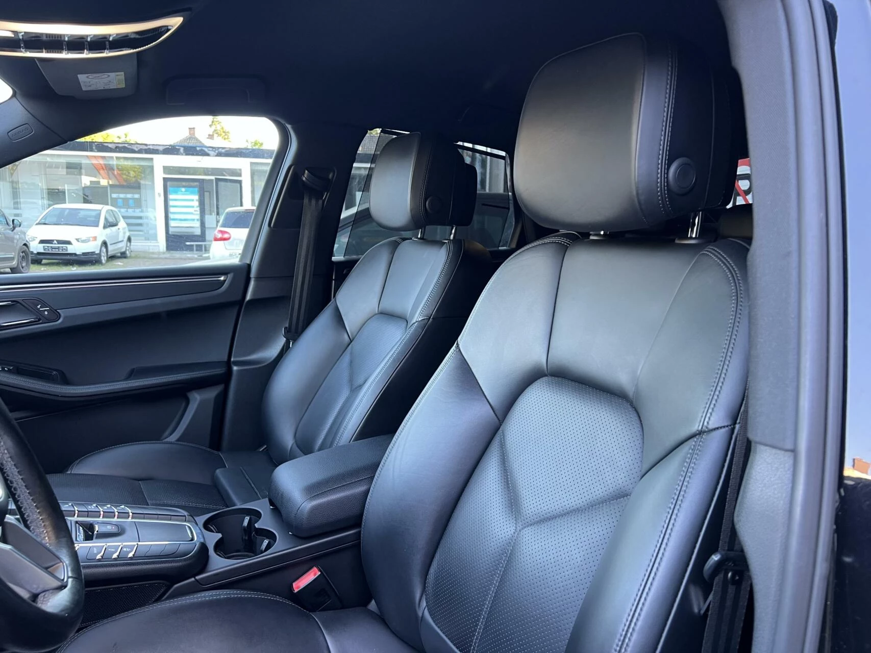 Hoofdafbeelding Porsche Macan