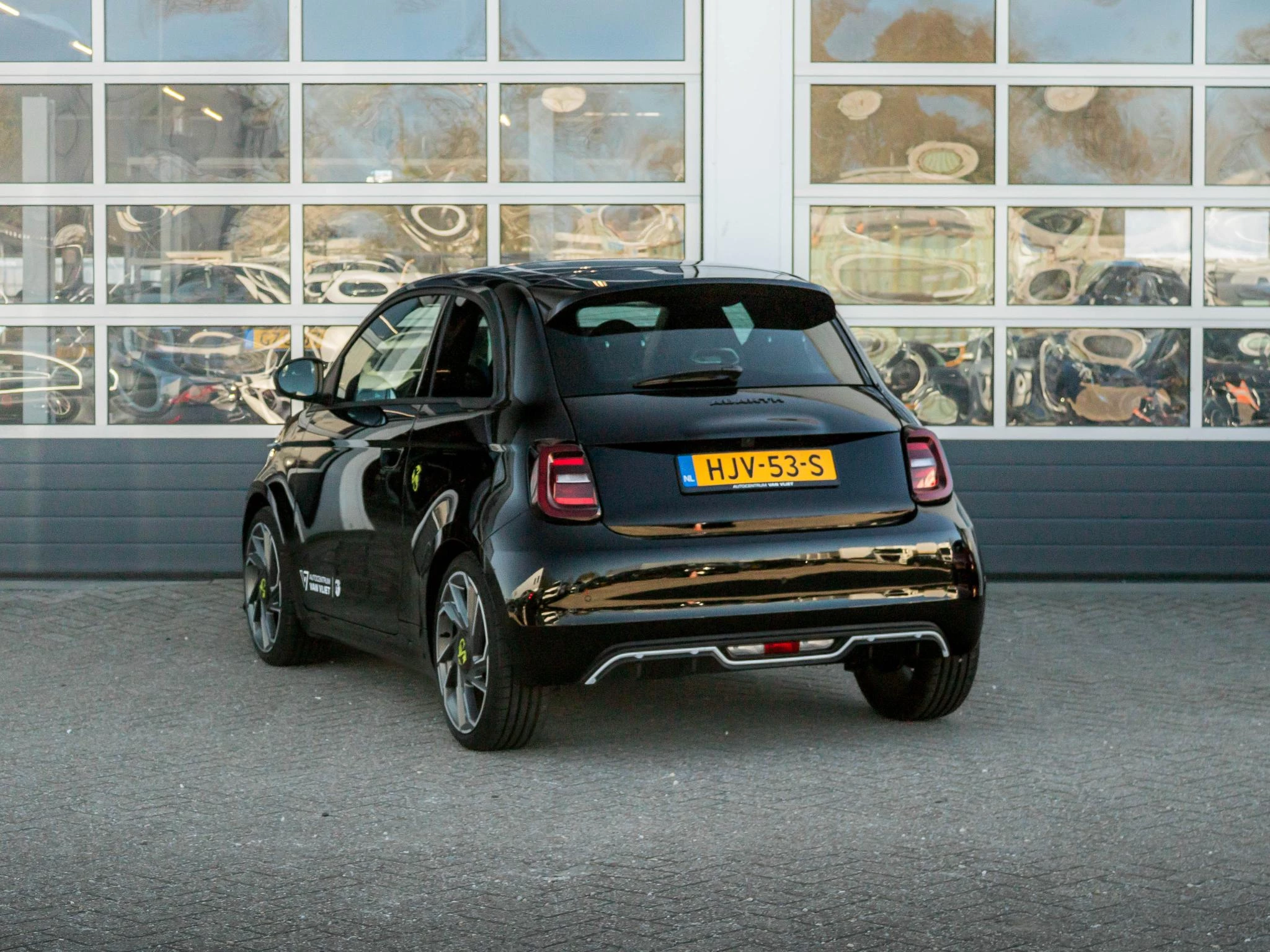 Hoofdafbeelding Abarth 500e