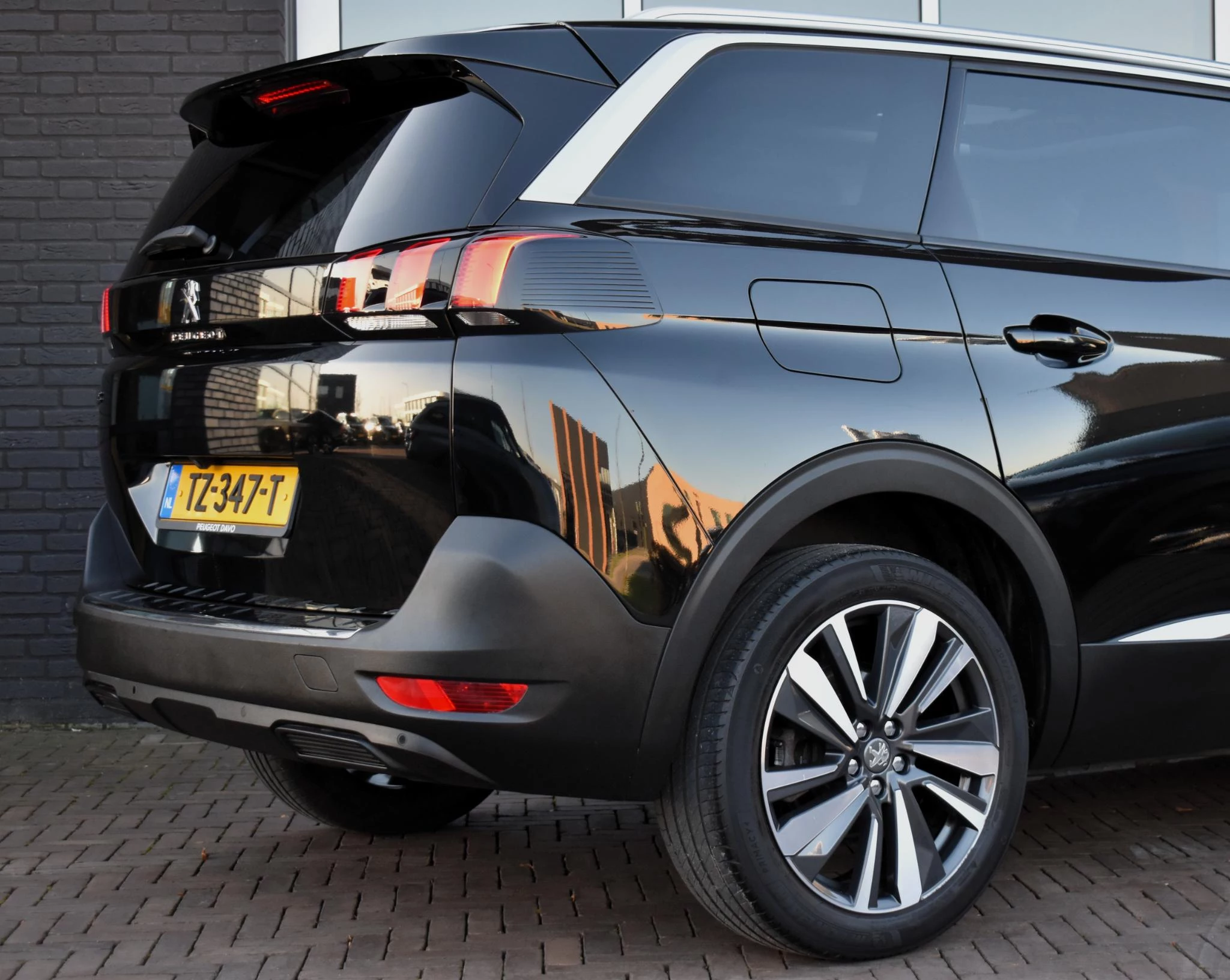 Hoofdafbeelding Peugeot 5008