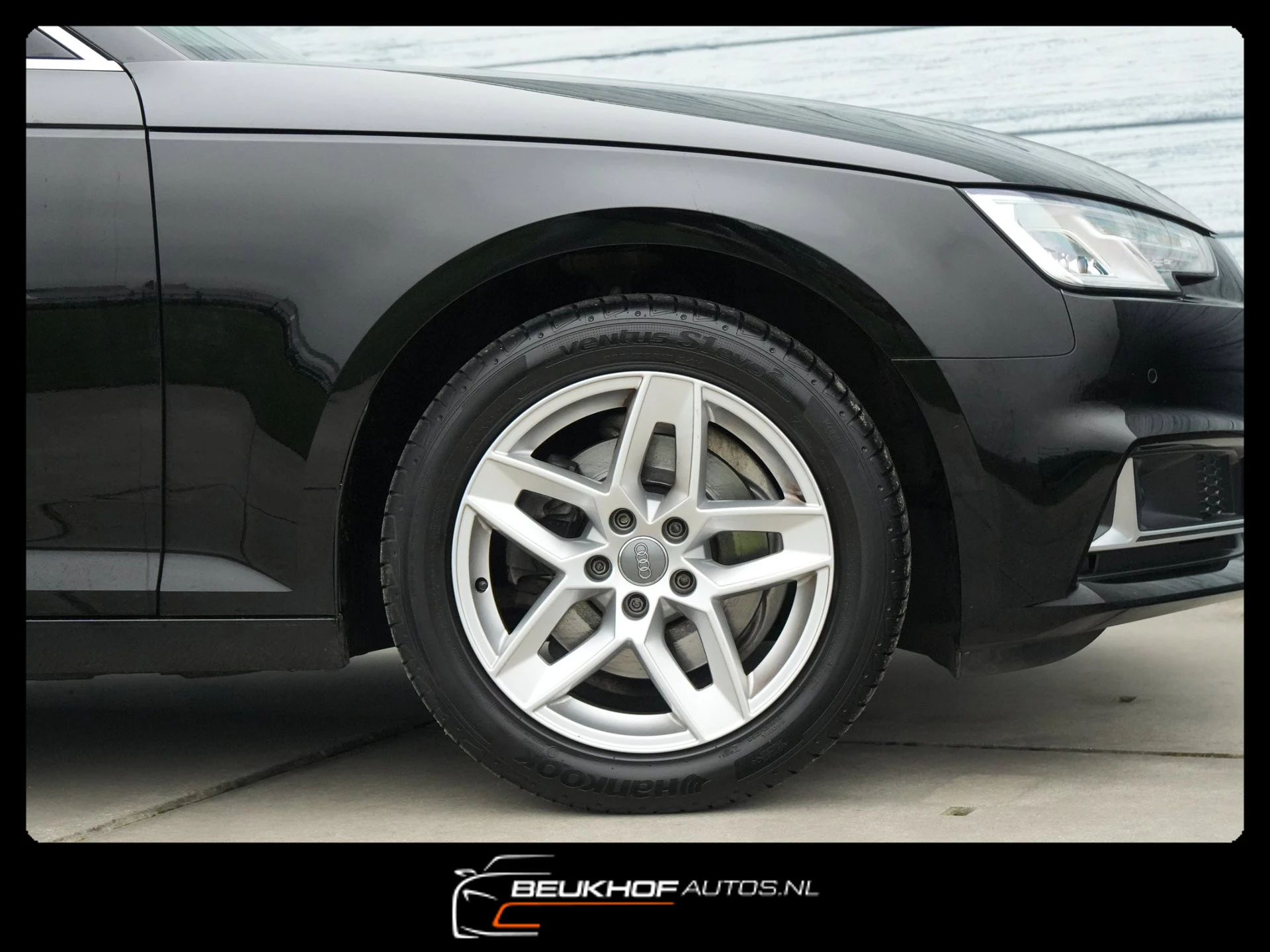 Hoofdafbeelding Audi A4