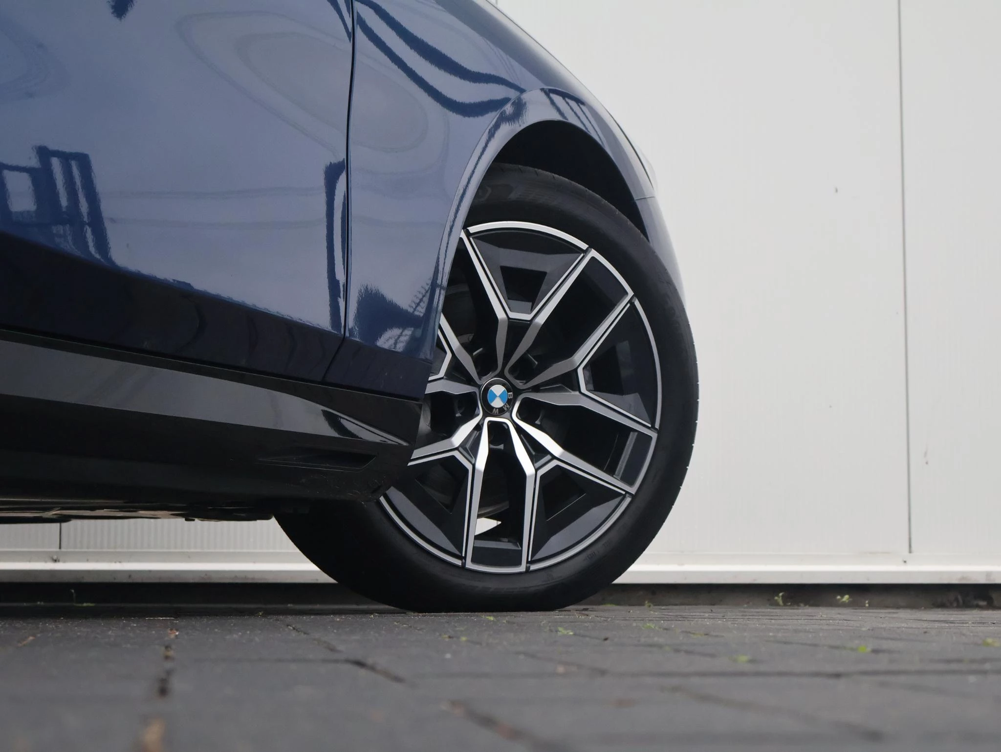 Hoofdafbeelding BMW i5