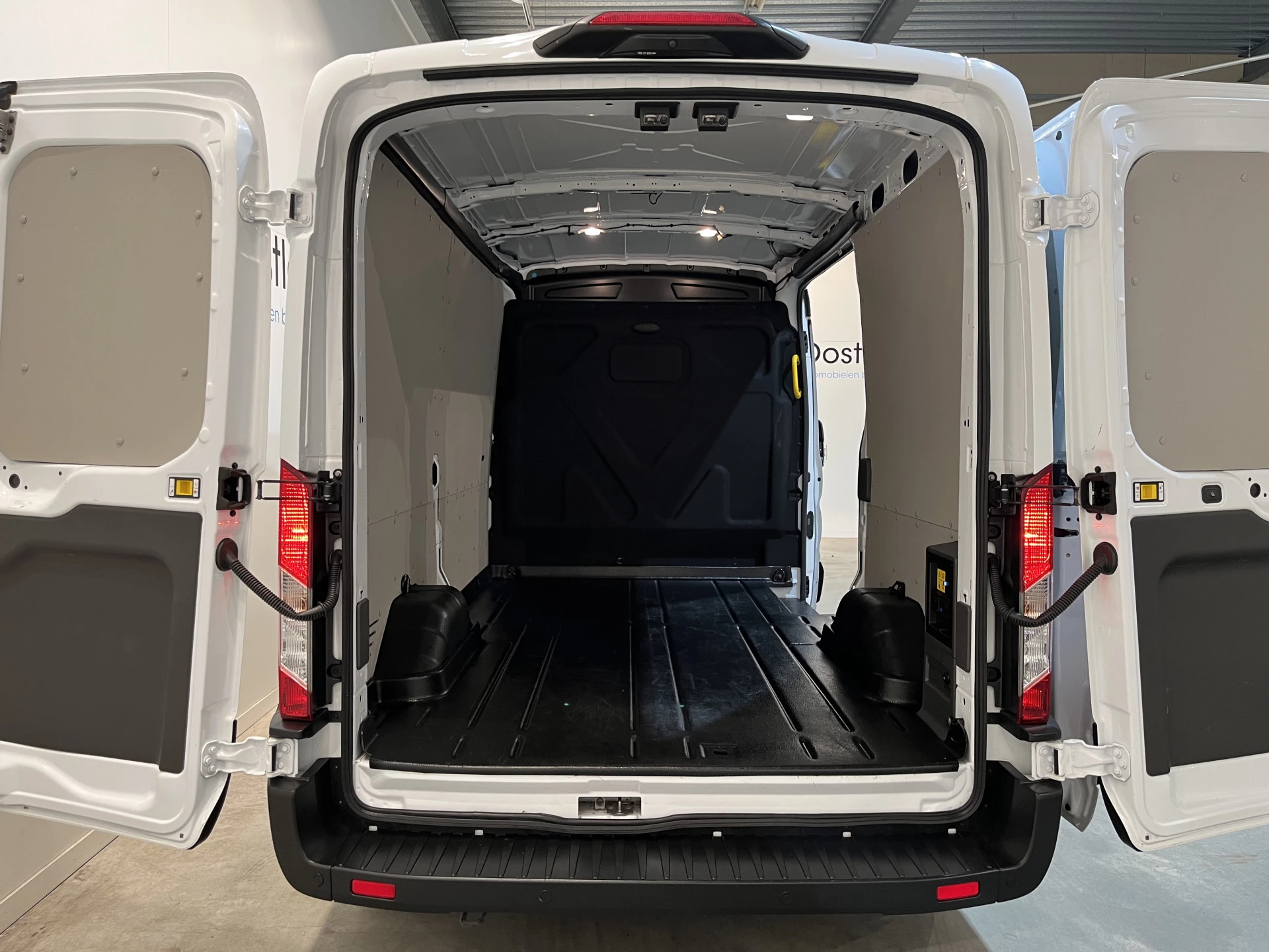 Hoofdafbeelding Ford E-Transit