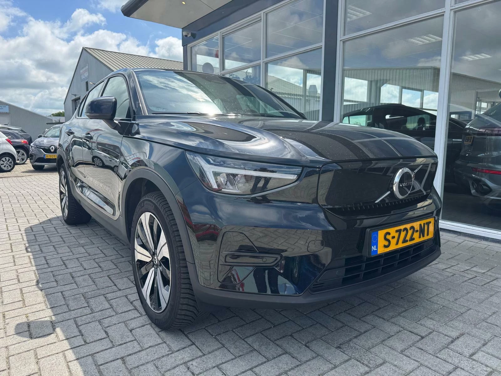 Hoofdafbeelding Volvo C40