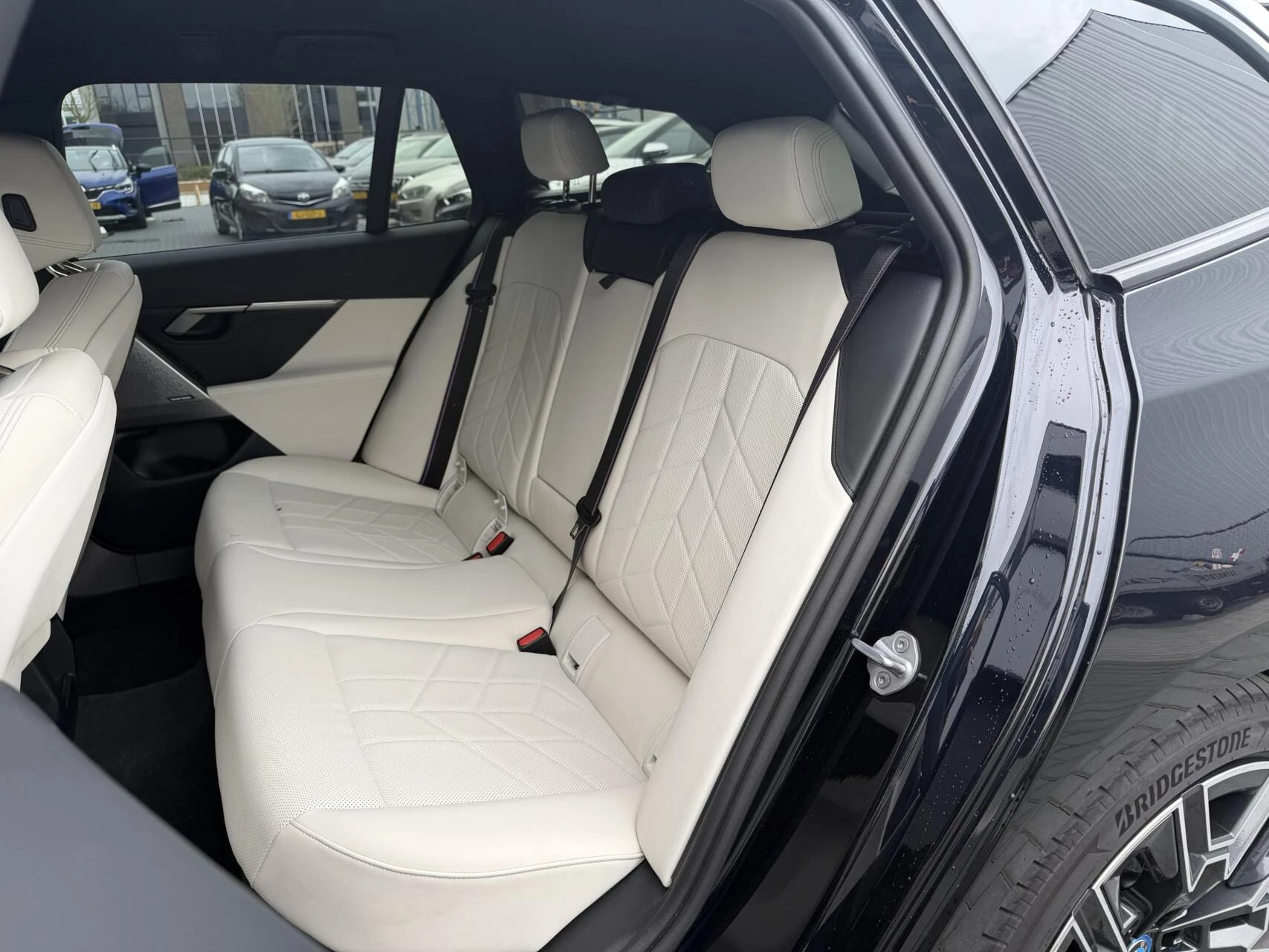 Hoofdafbeelding BMW i5