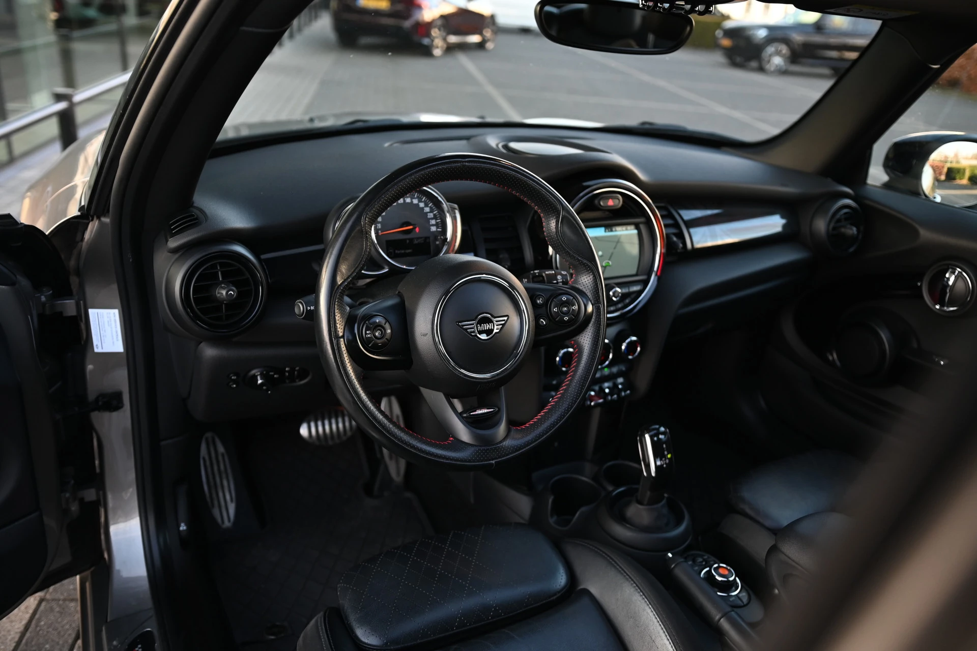 Hoofdafbeelding MINI Cooper