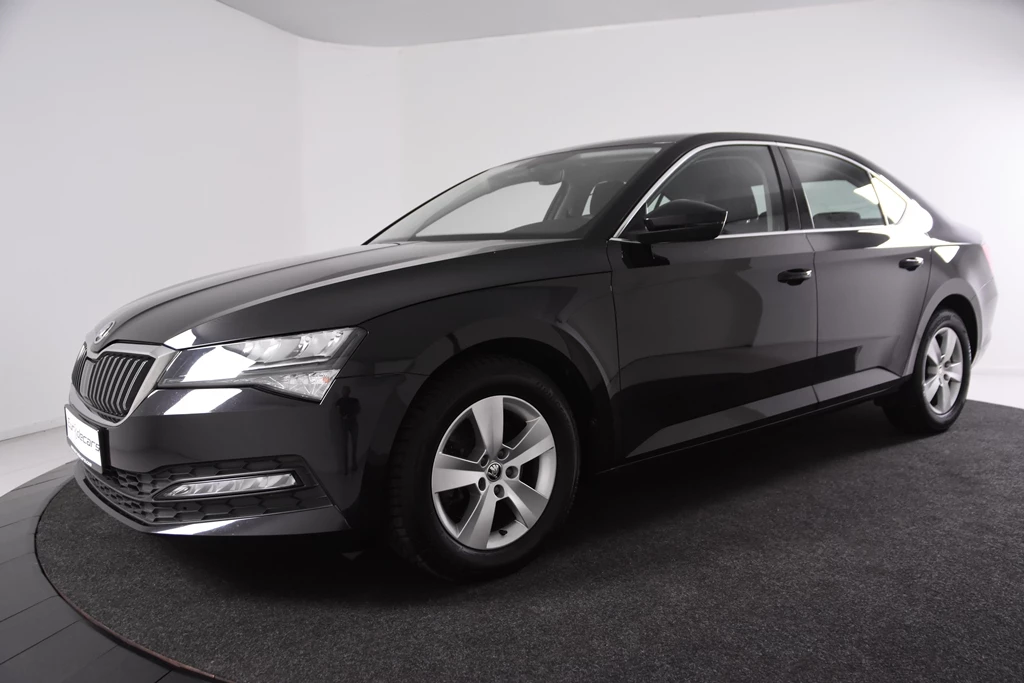 Hoofdafbeelding Škoda Superb