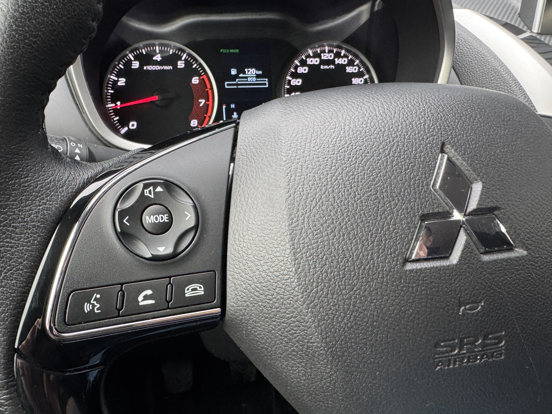 Hoofdafbeelding Mitsubishi Eclipse Cross