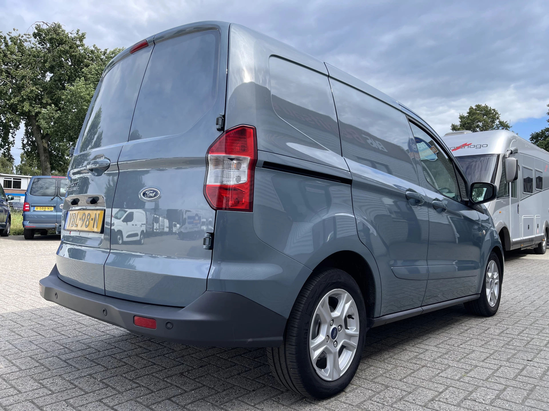 Hoofdafbeelding Ford Transit Courier