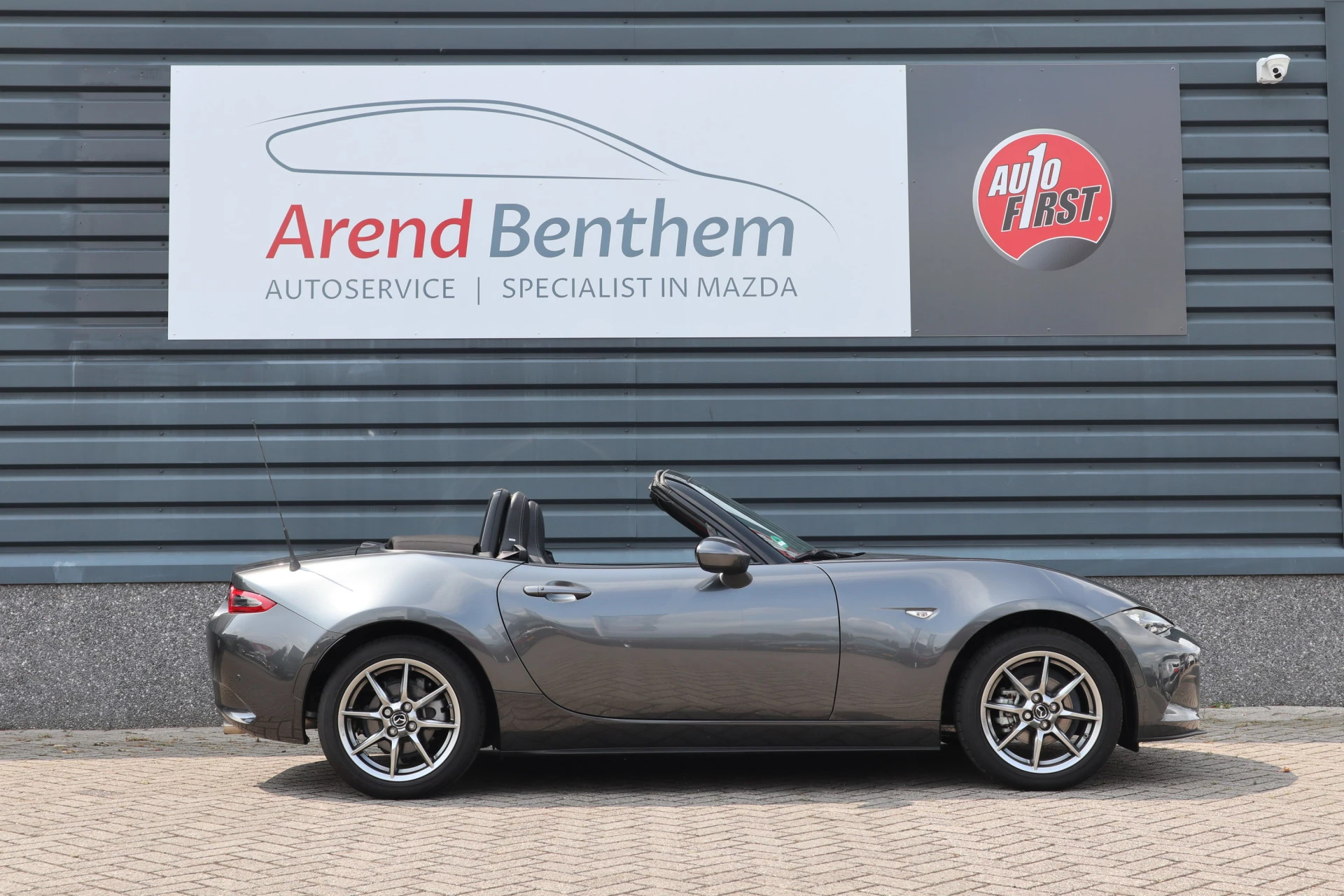 Hoofdafbeelding Mazda MX-5