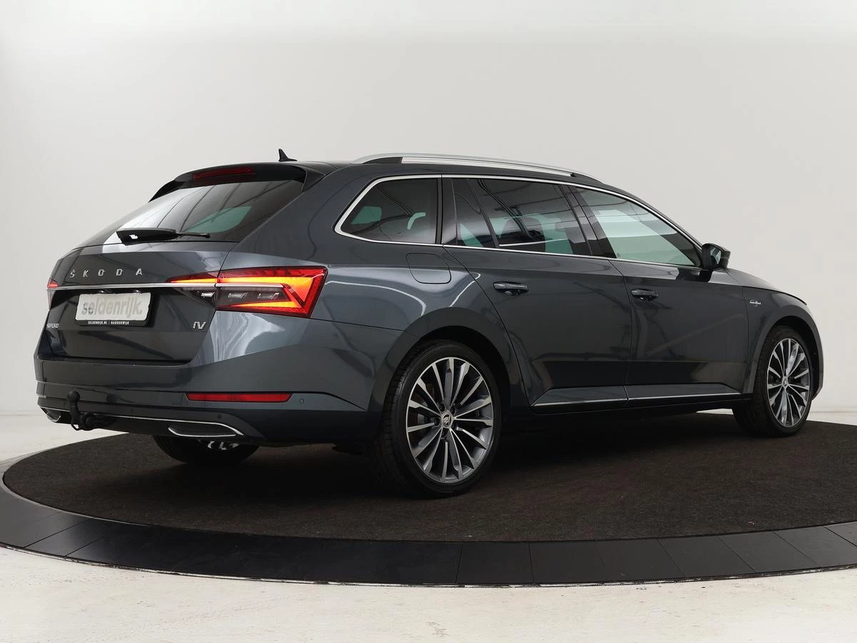 Hoofdafbeelding Škoda Superb