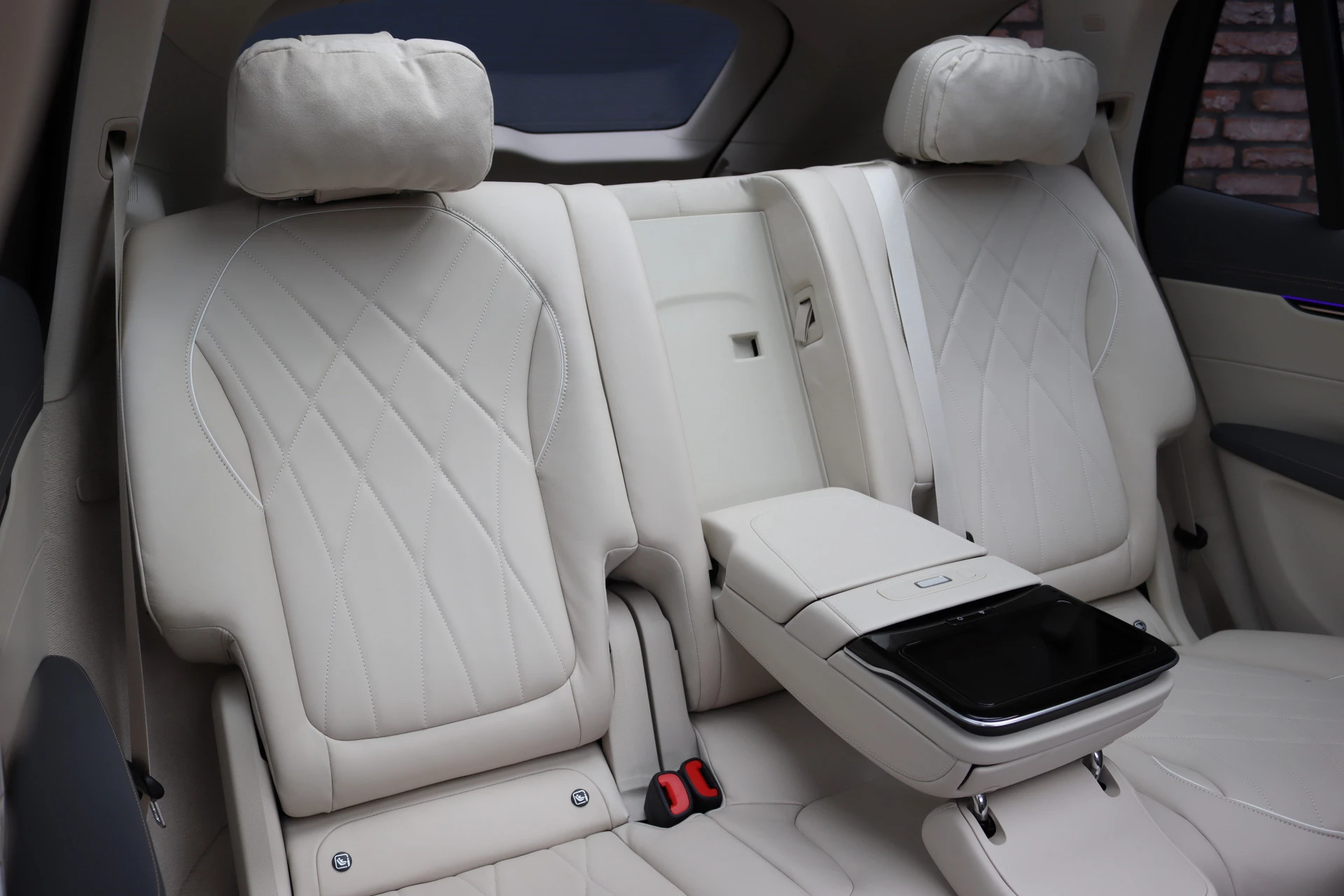 Hoofdafbeelding Mercedes-Benz EQS