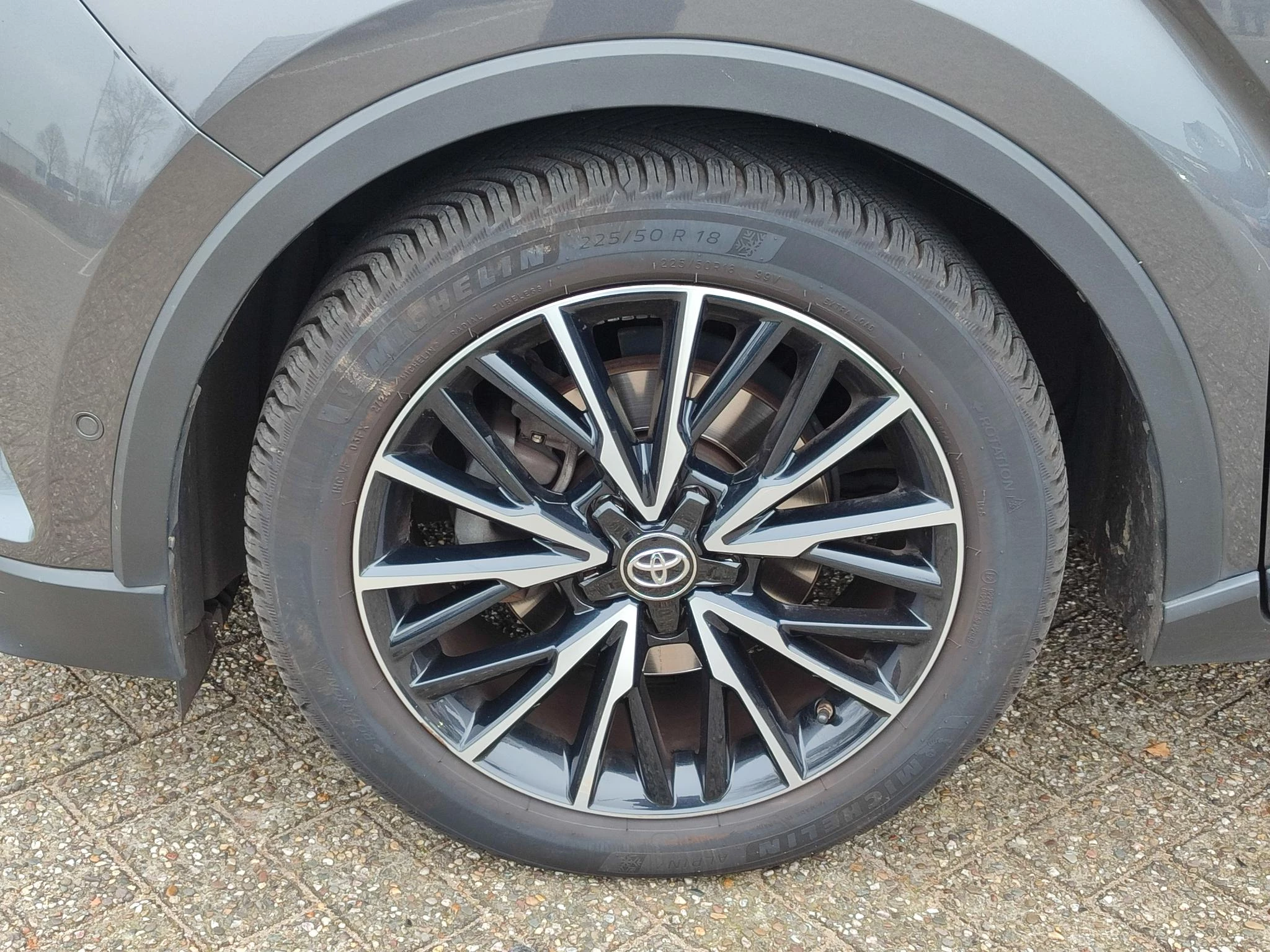 Hoofdafbeelding Toyota C-HR