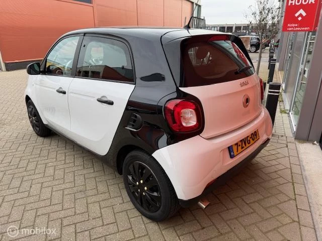 Hoofdafbeelding smart Forfour