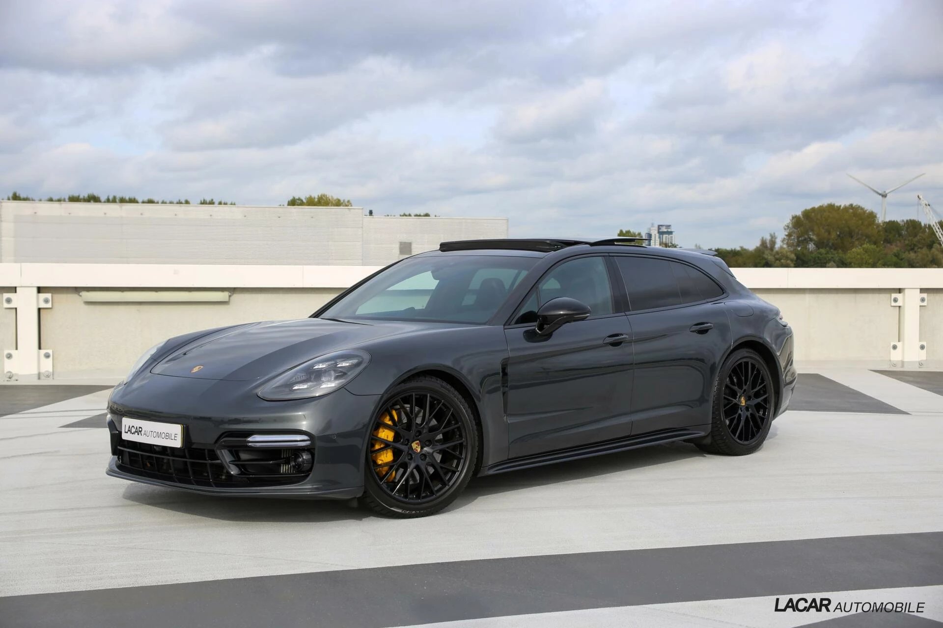 Hoofdafbeelding Porsche Panamera