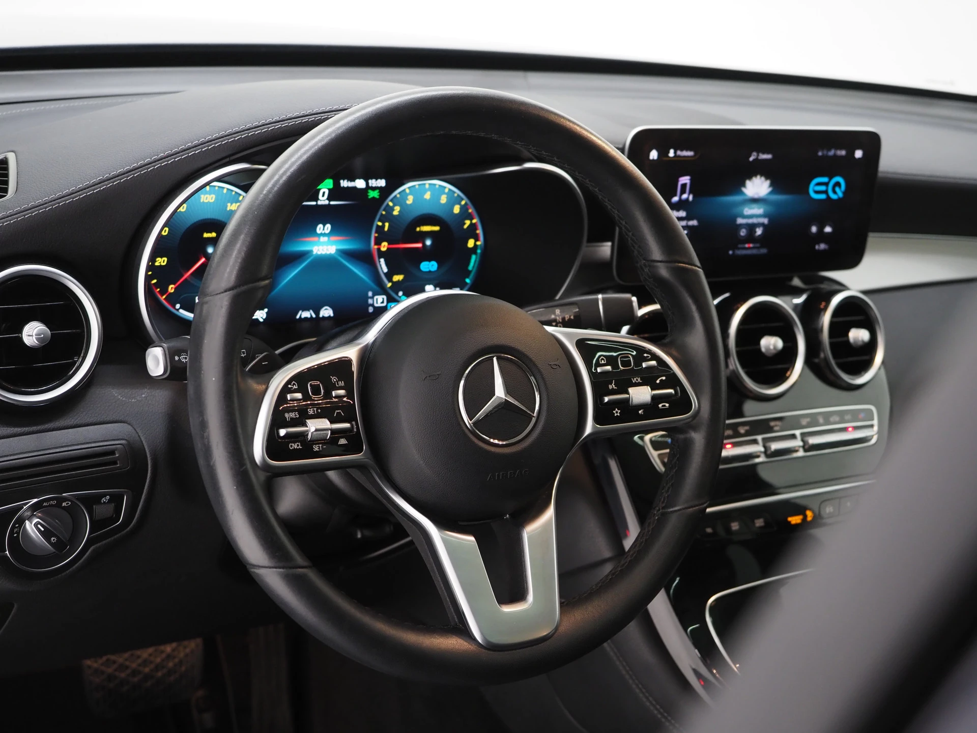 Hoofdafbeelding Mercedes-Benz GLC