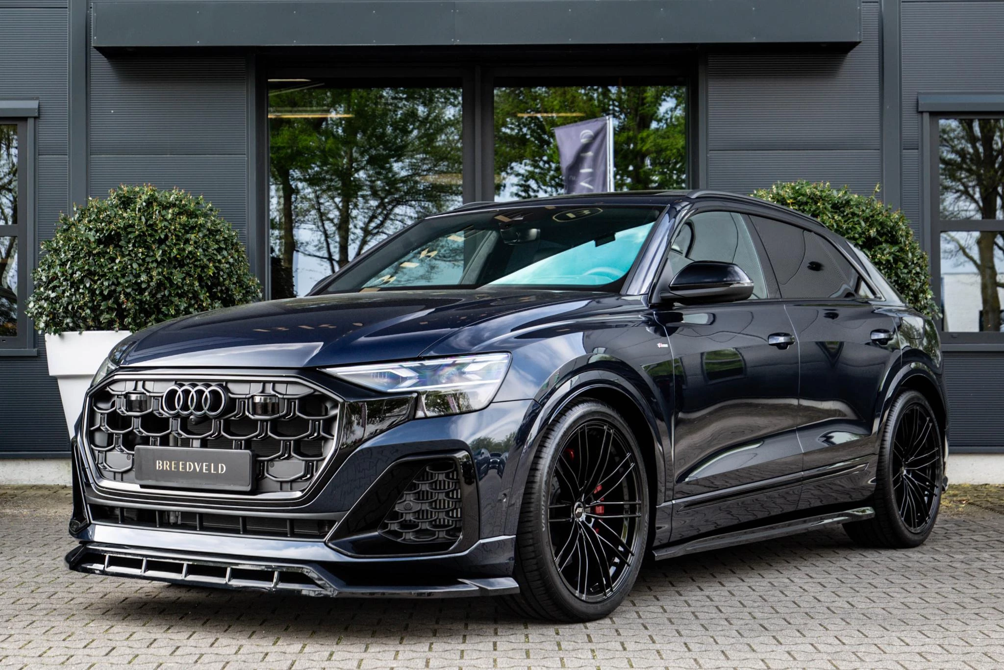 Hoofdafbeelding Audi Q8