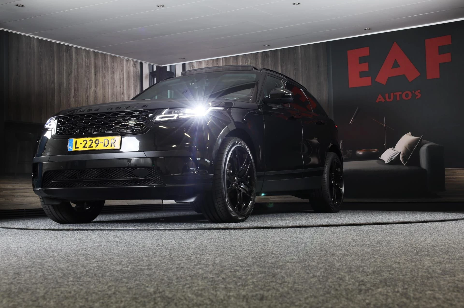 Hoofdafbeelding Land Rover Range Rover Velar
