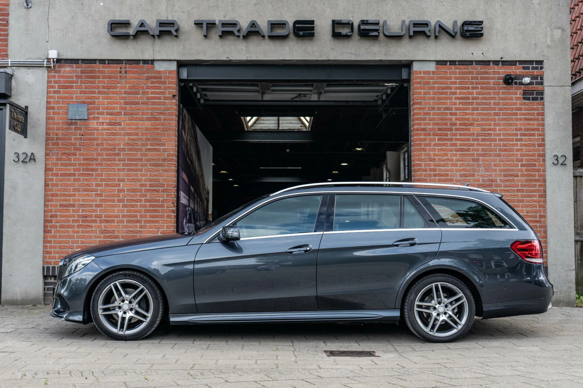 Hoofdafbeelding Mercedes-Benz E-Klasse