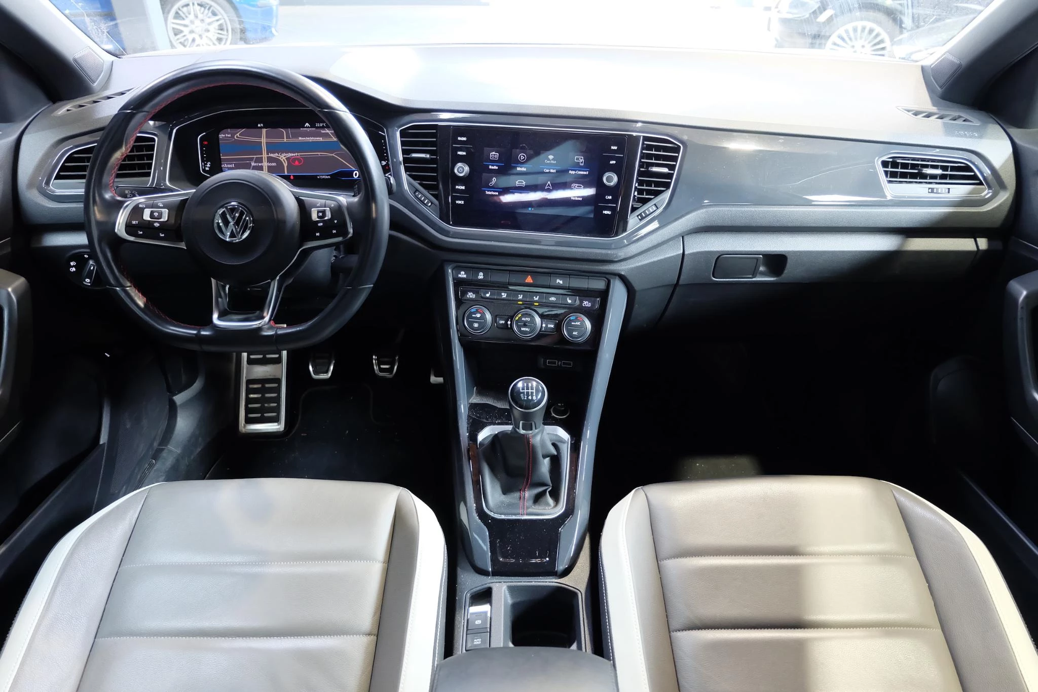 Hoofdafbeelding Volkswagen T-Roc