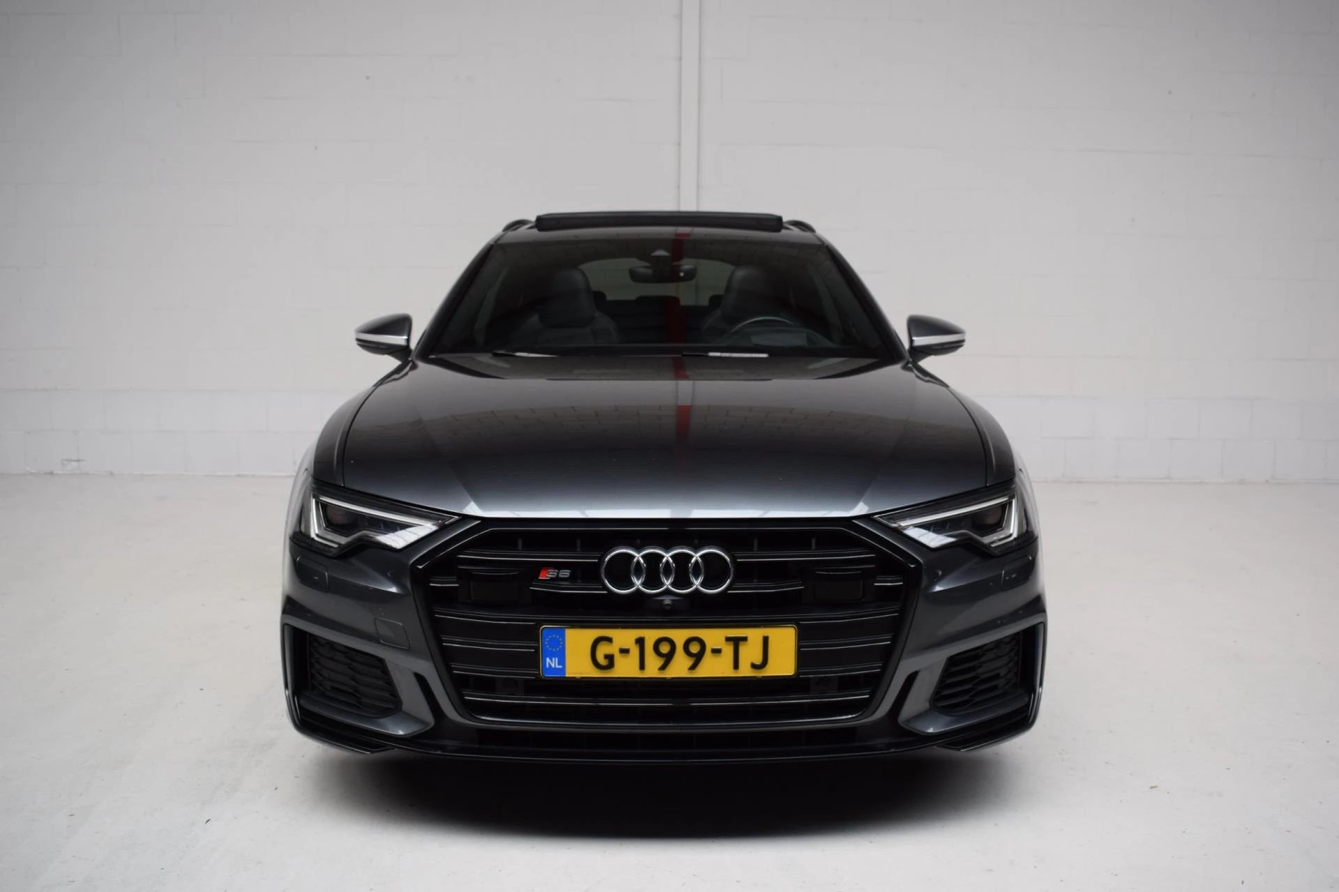 Hoofdafbeelding Audi S6