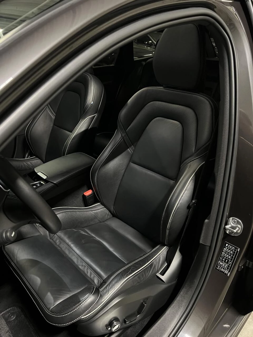 Hoofdafbeelding Volvo V90