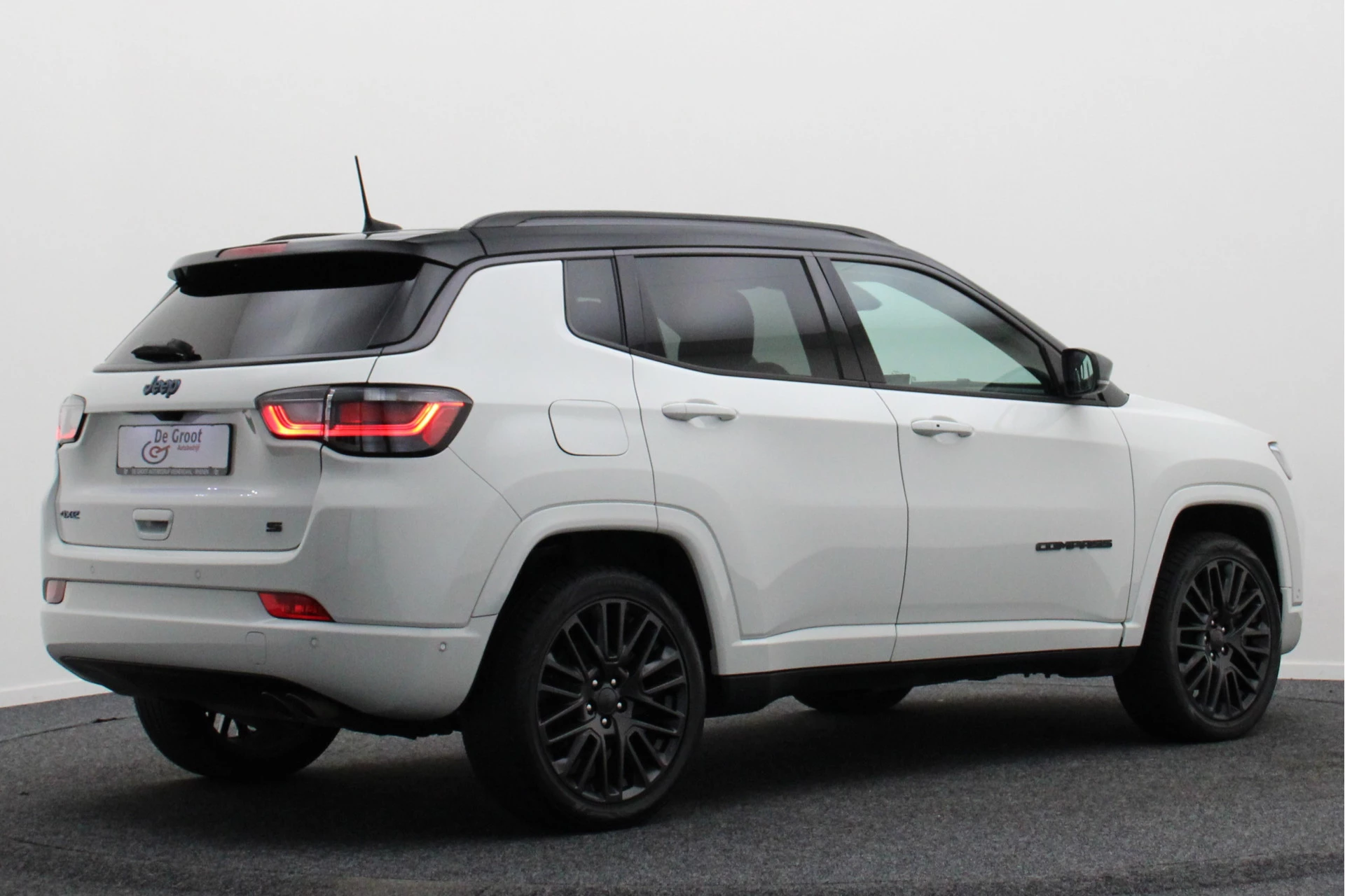 Hoofdafbeelding Jeep Compass