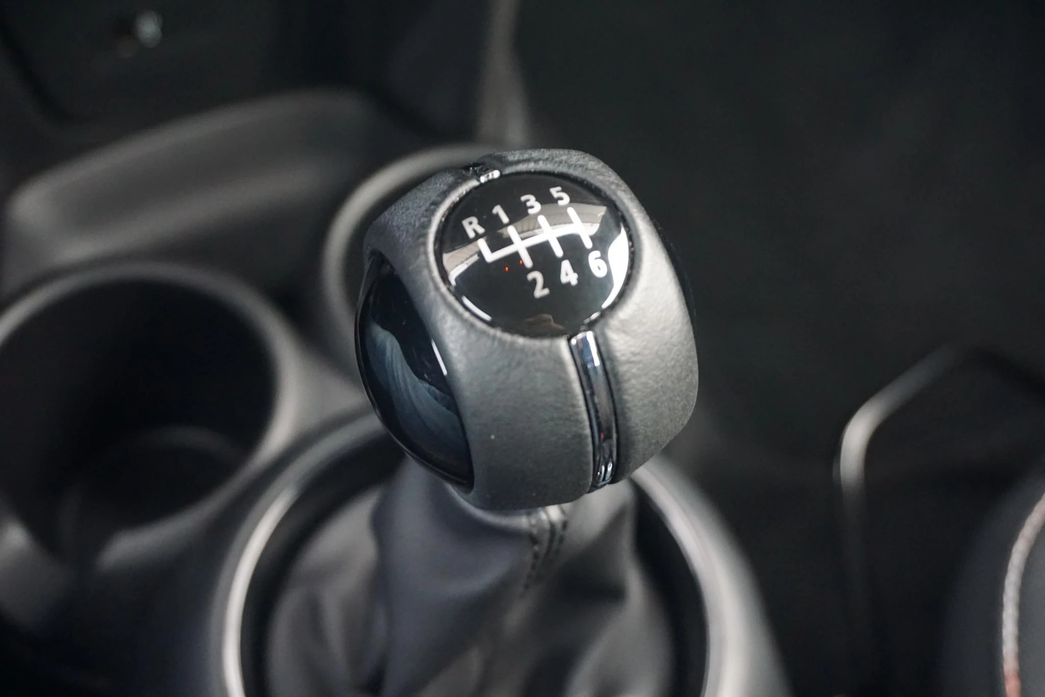 Hoofdafbeelding MINI 3-deurs