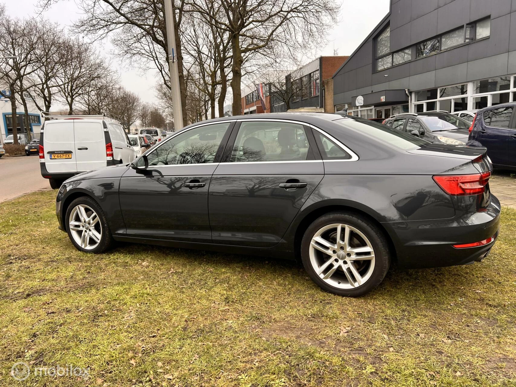 Hoofdafbeelding Audi A4