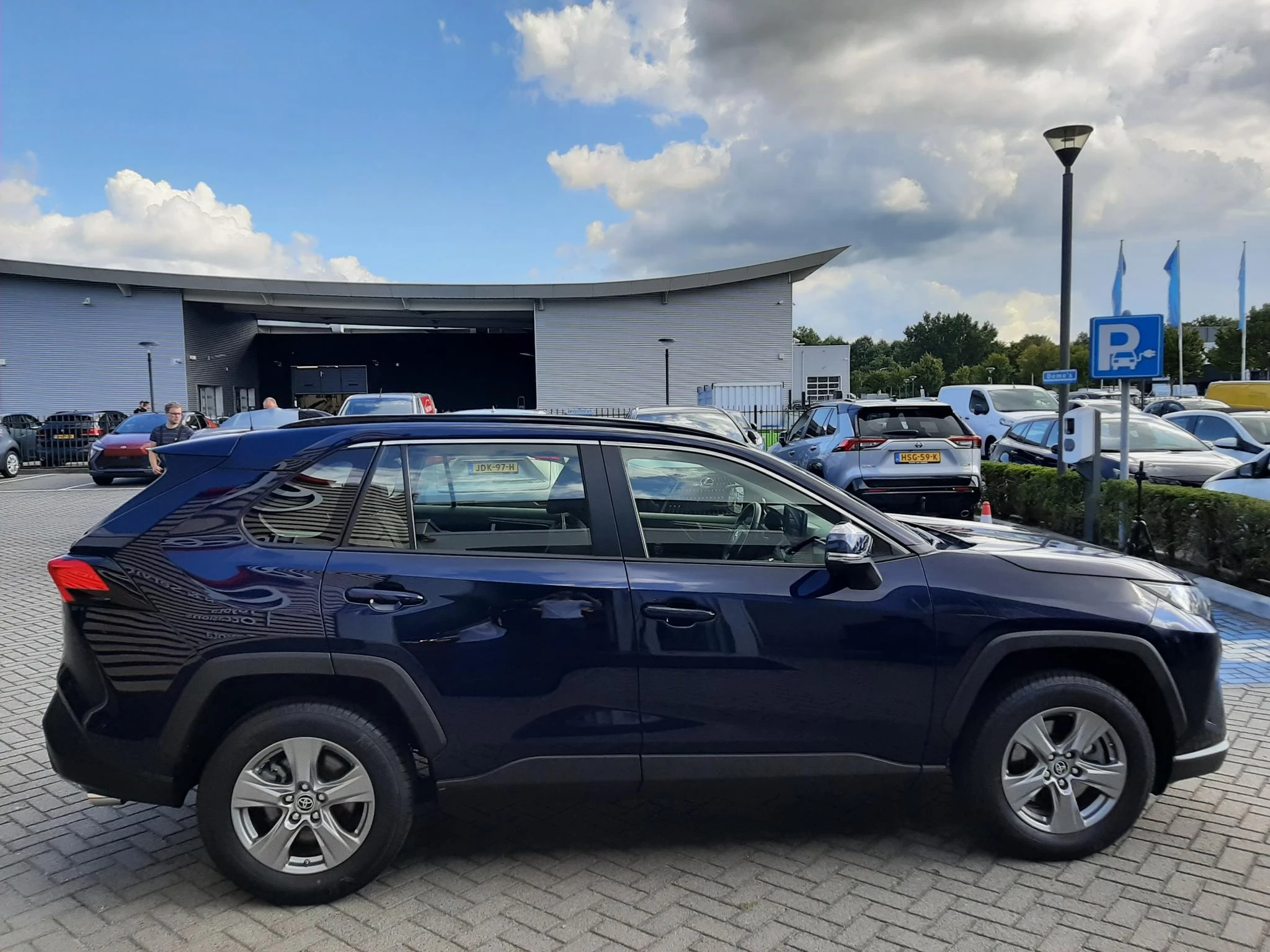 Hoofdafbeelding Toyota RAV4