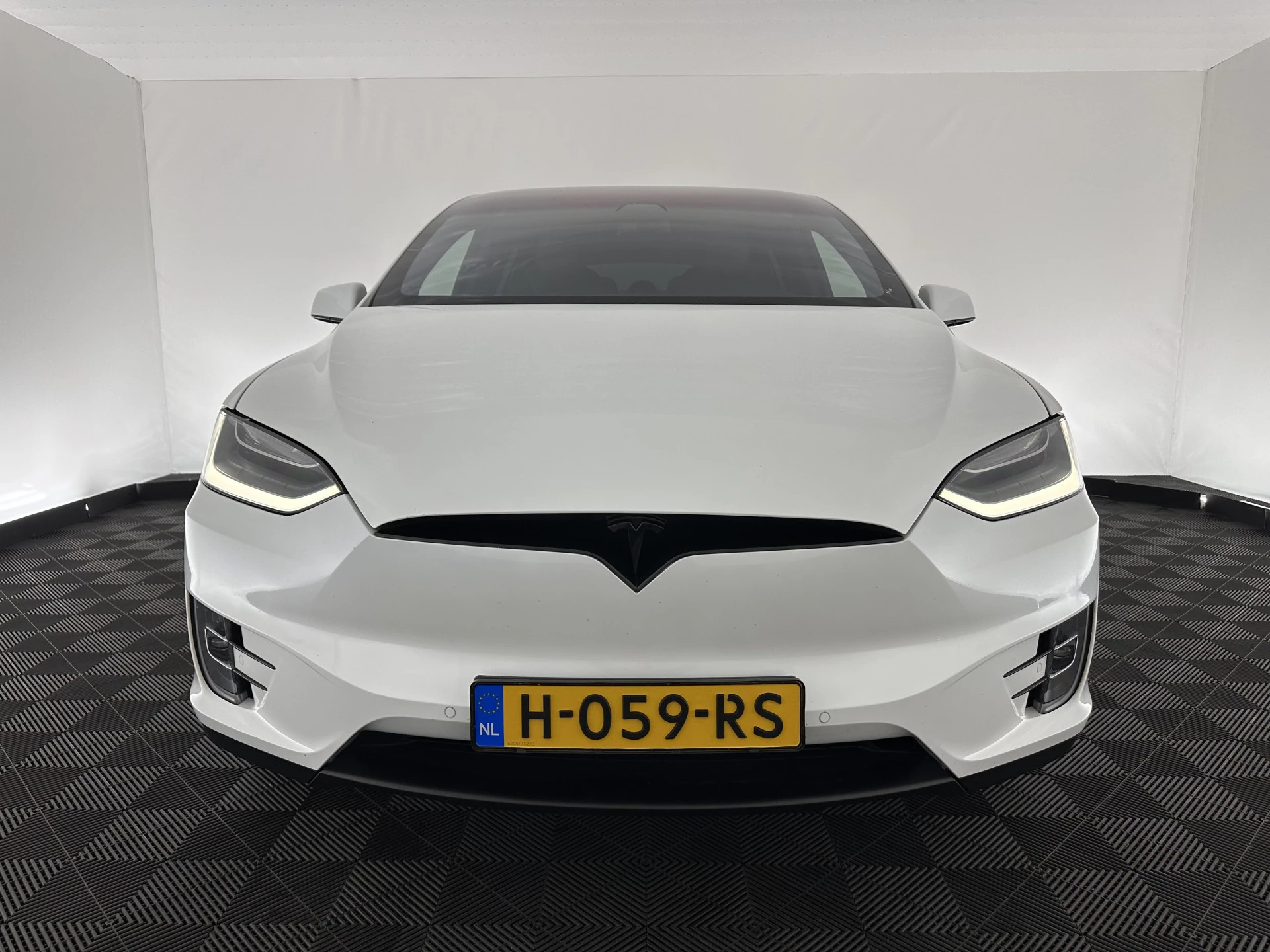 Hoofdafbeelding Tesla Model X
