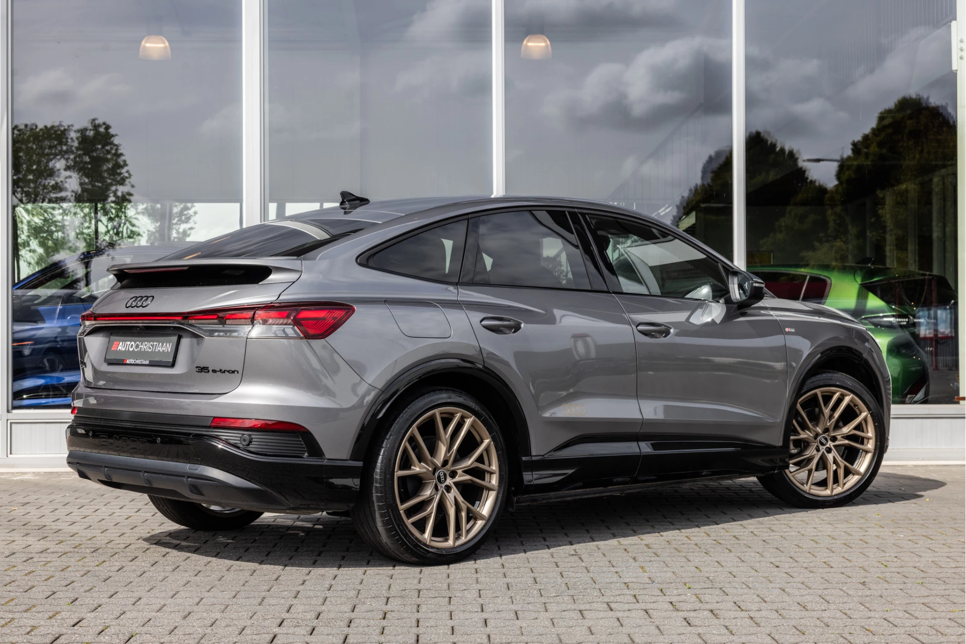 Hoofdafbeelding Audi Q4 e-tron