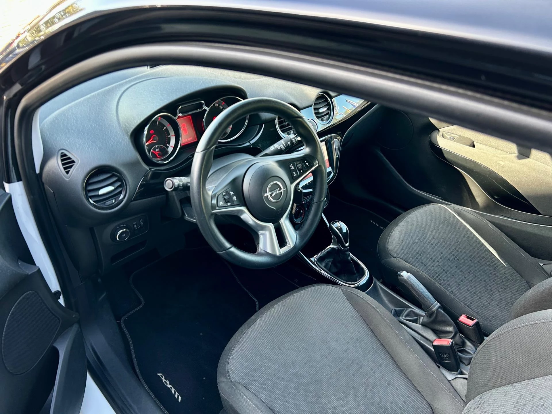 Hoofdafbeelding Opel ADAM